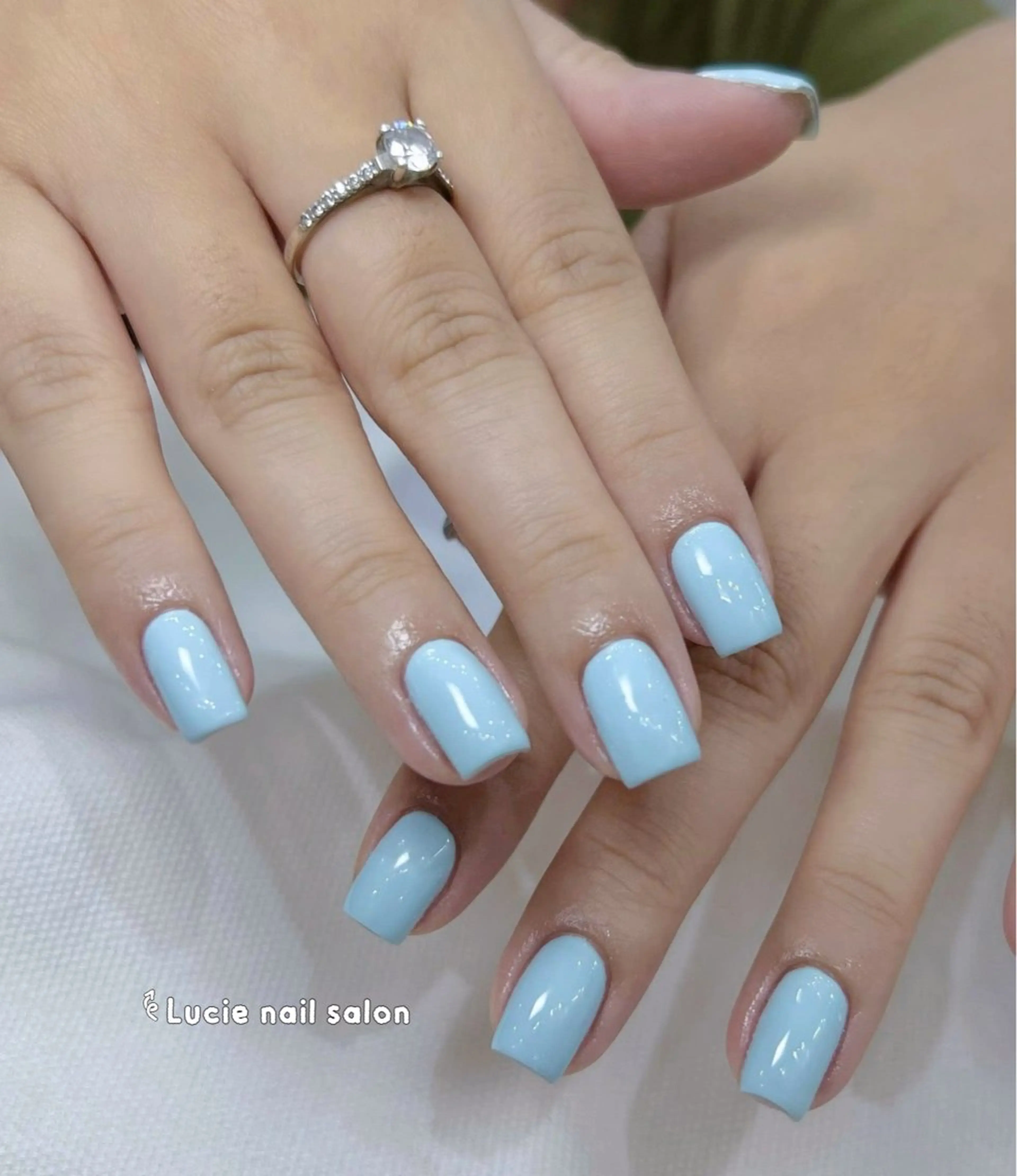 ネイル フレンチネイル ジェルネイル グラデーション 持ち込み オフィスネイル ハンドネイル LUCIE NAILのネイルデザイン