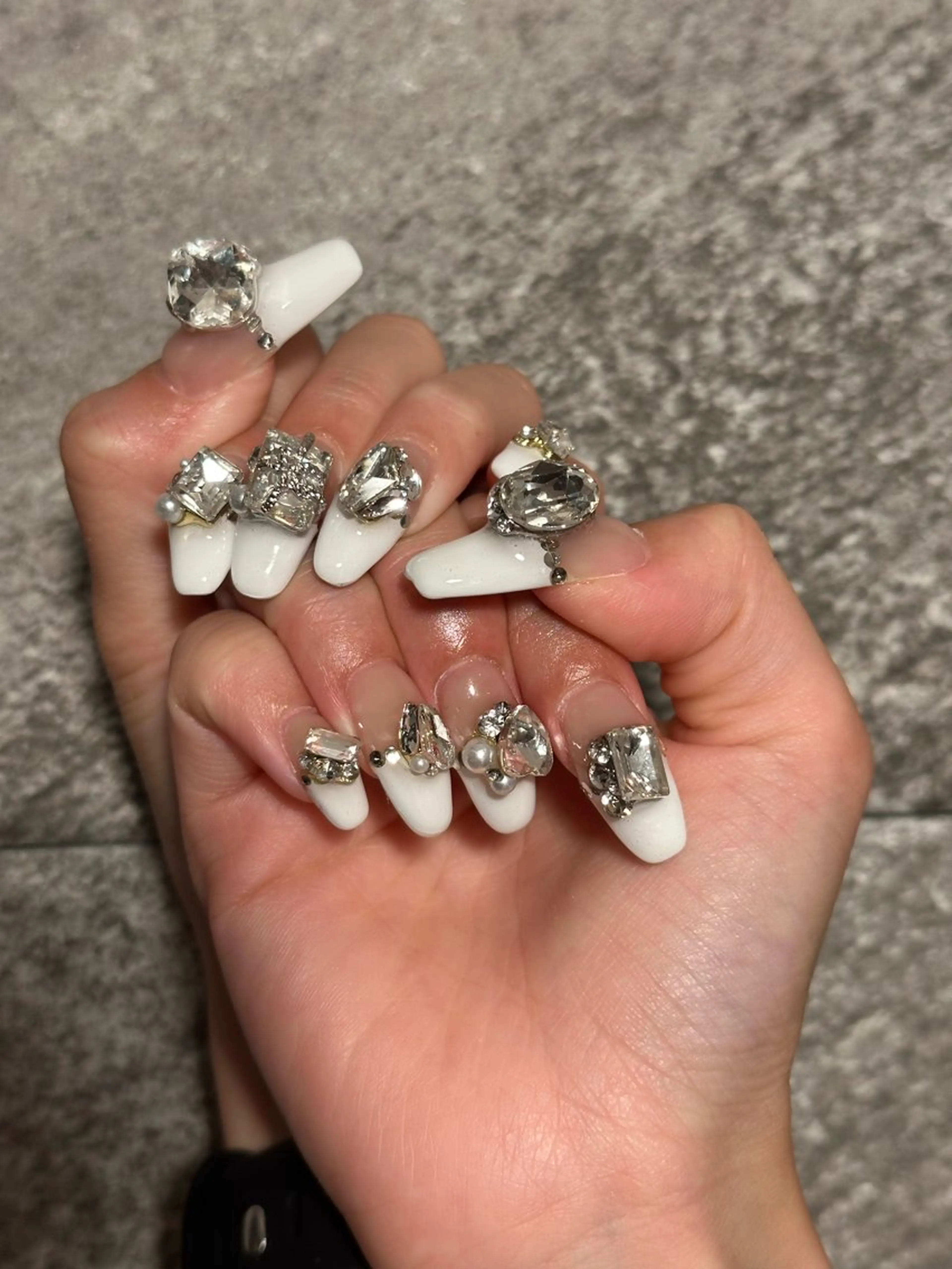 ネイル ハンドネイル Yuji .Fのネイルデザイン