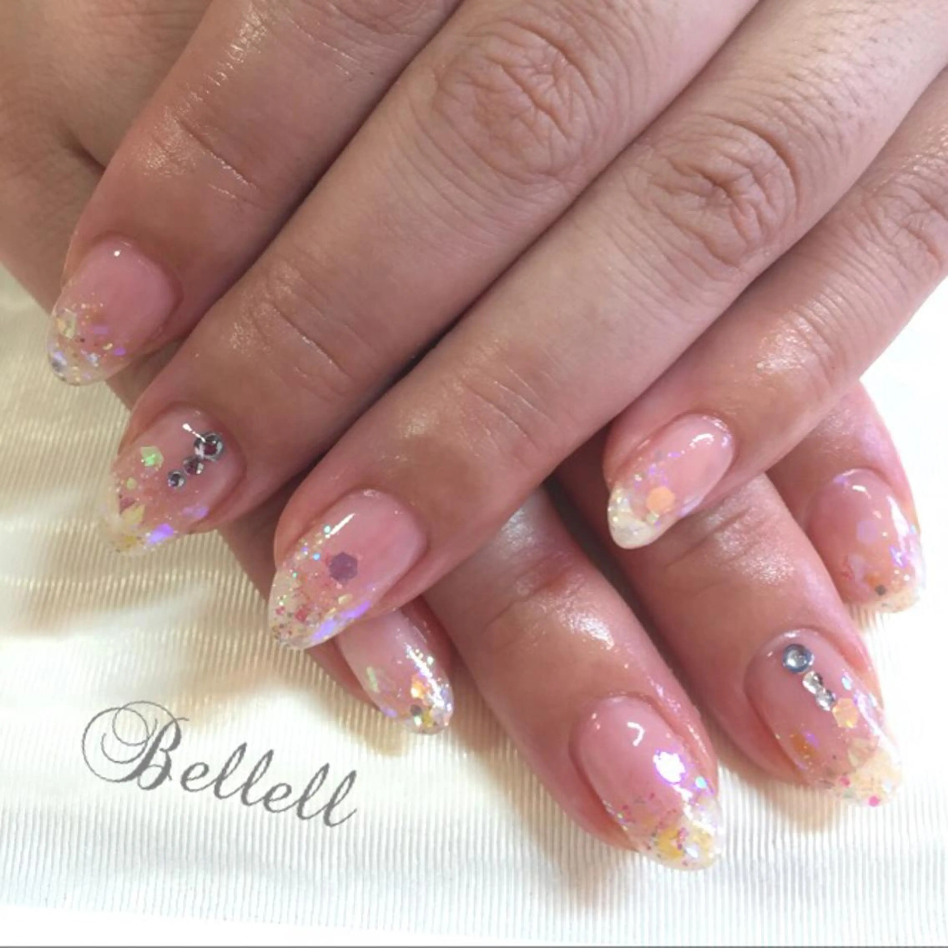 ネイル グラデーション ラメ(グリッター) ラメグラデーション 青木 綾子のネイルデザイン