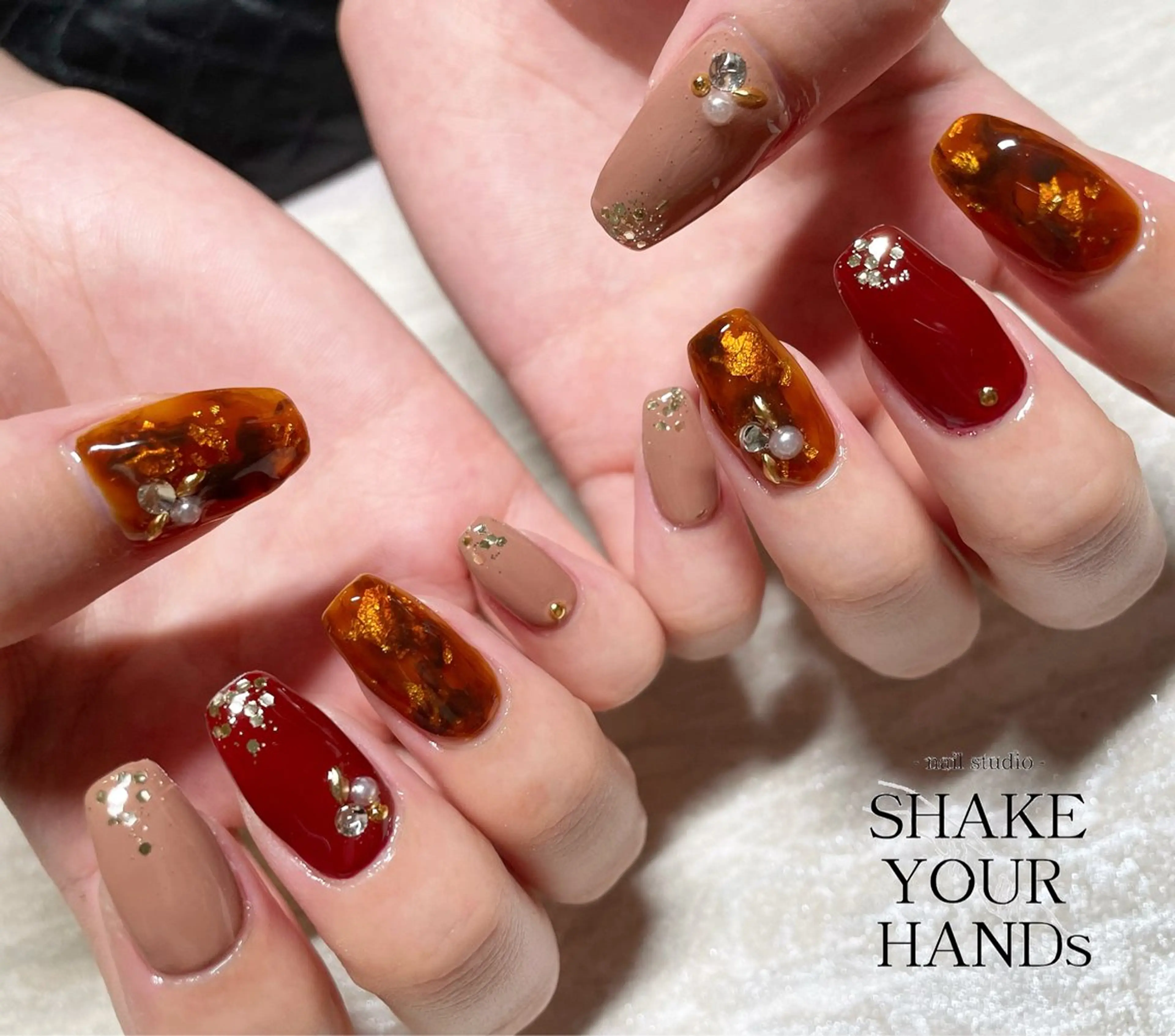 ネイル ネイルスタジオ シェイクユアハンズのネイルデザイン