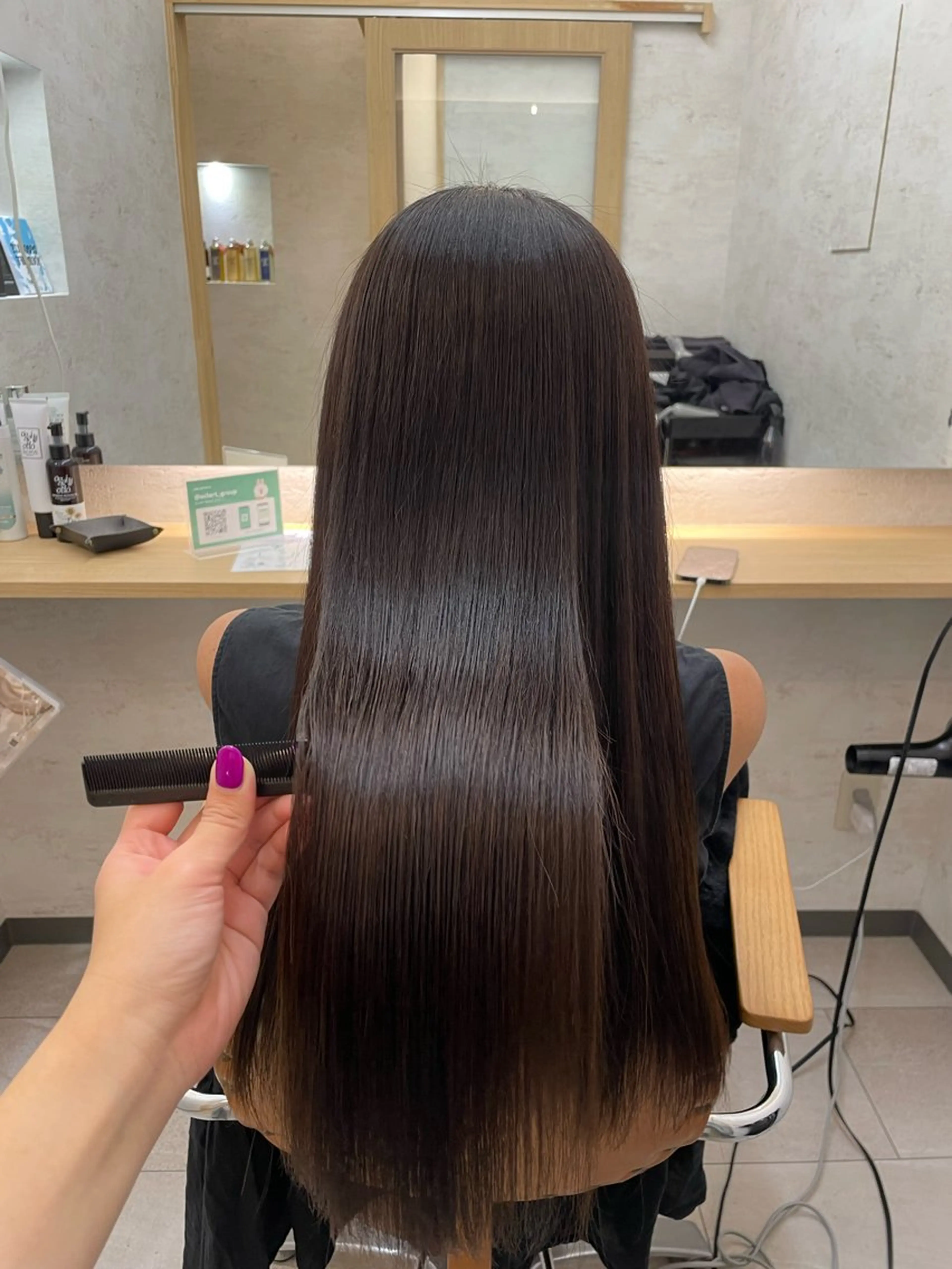 ロング 縮毛矯正 トリートメント 高橋 芽衣のヘアスタイル