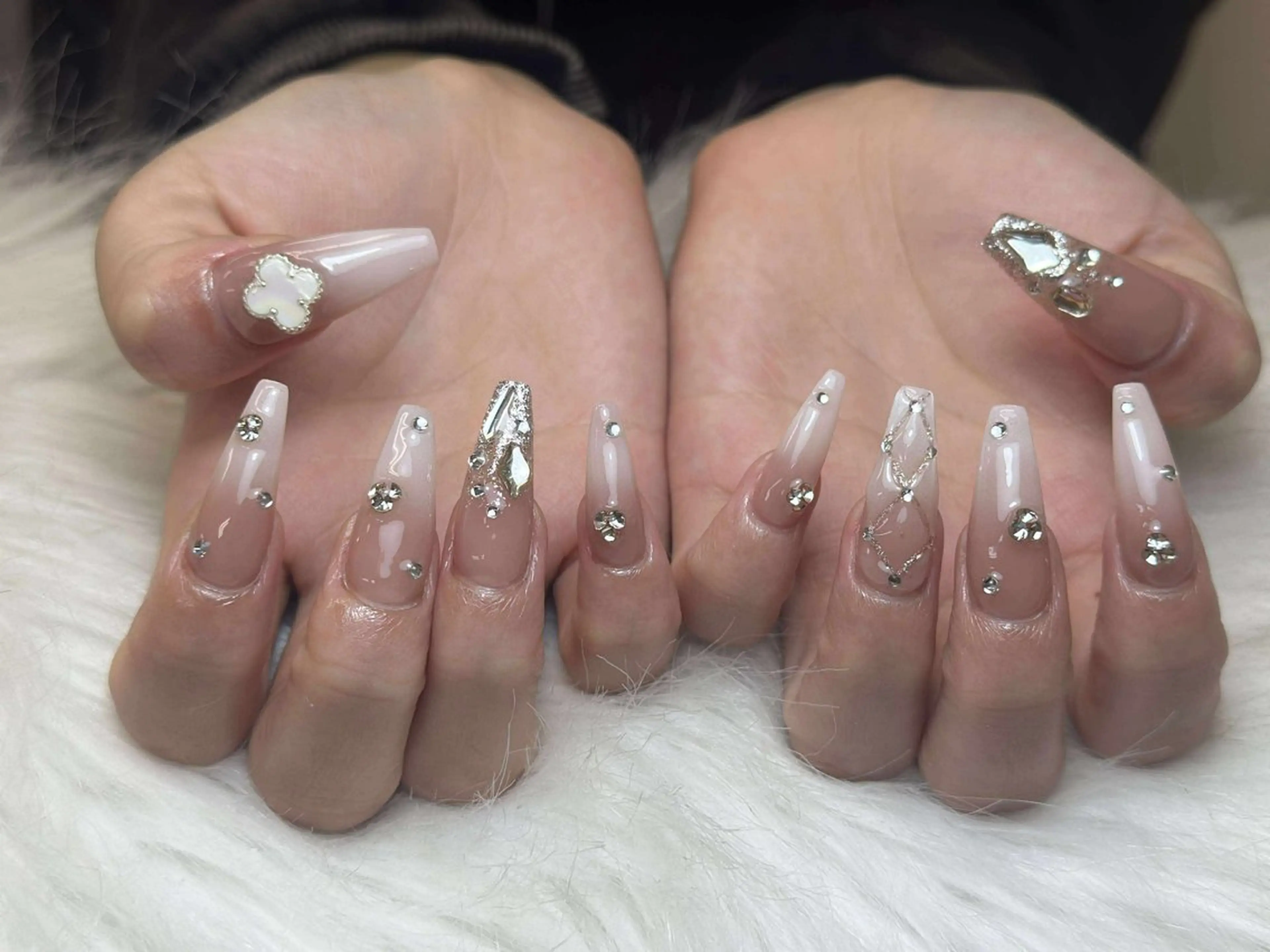 ネイル アートネイル ジェルネイル ネイルチップ ハンドネイル Jenn Nail Salonのネイルデザイン