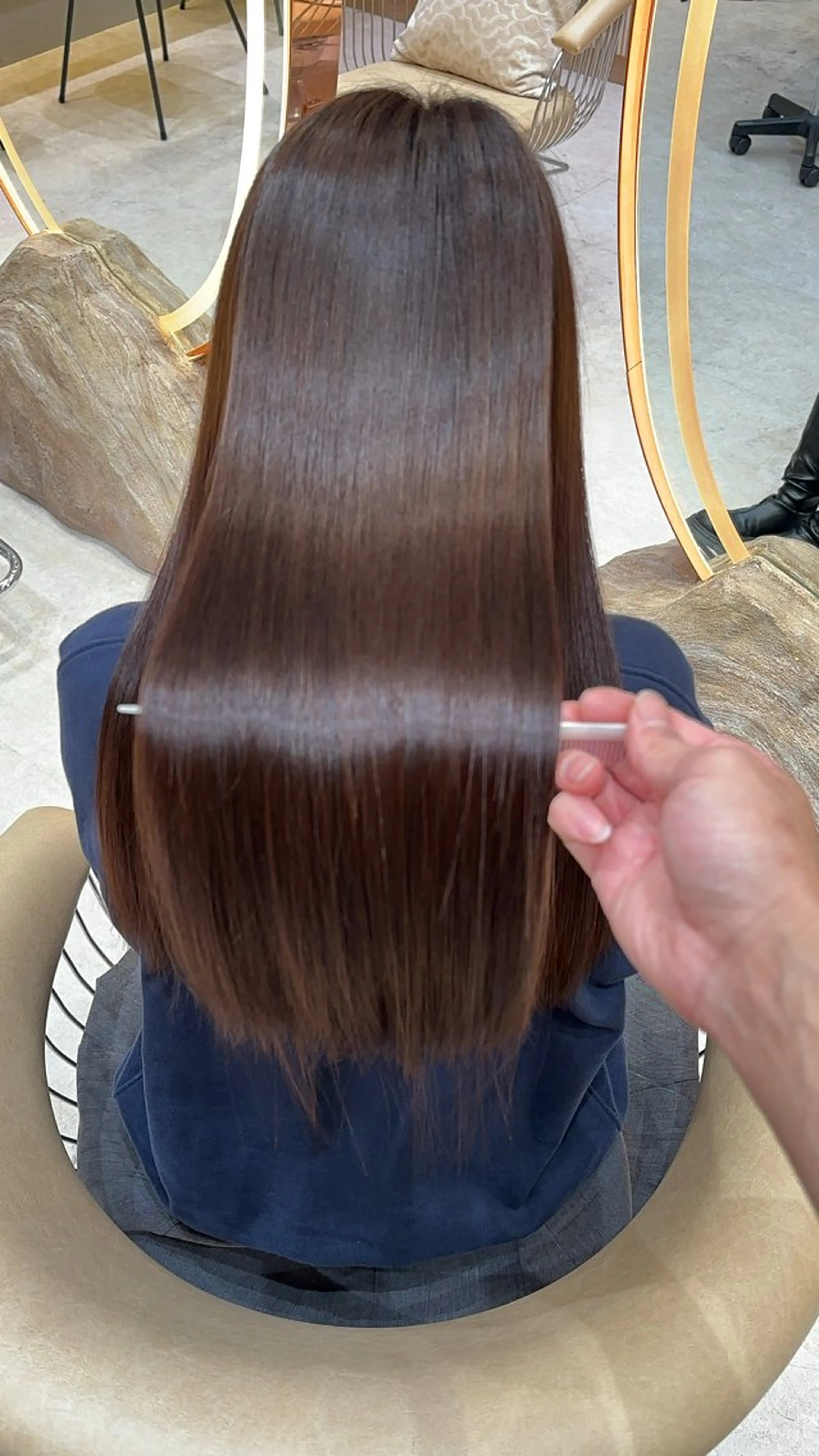 セミロング カラー カット ヘアカラー 縮毛矯正 レイヤー❣️縮毛矯 川村利幸のヘアスタイル