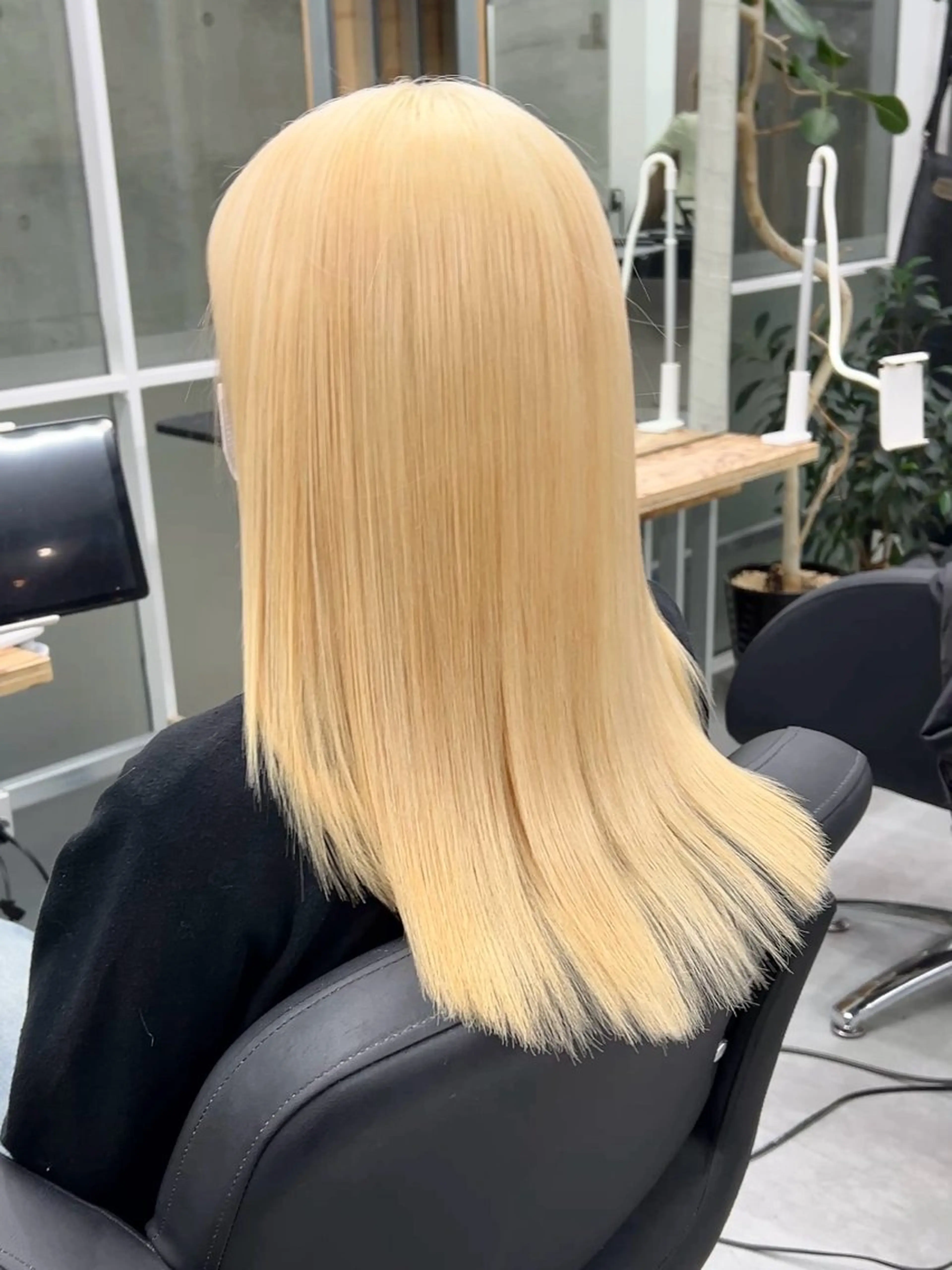 セミロング カラー 髪質改善 縮毛矯正 酸性ストレート 縮毛矯正 トリートメント welring hair salonのヘアスタイル