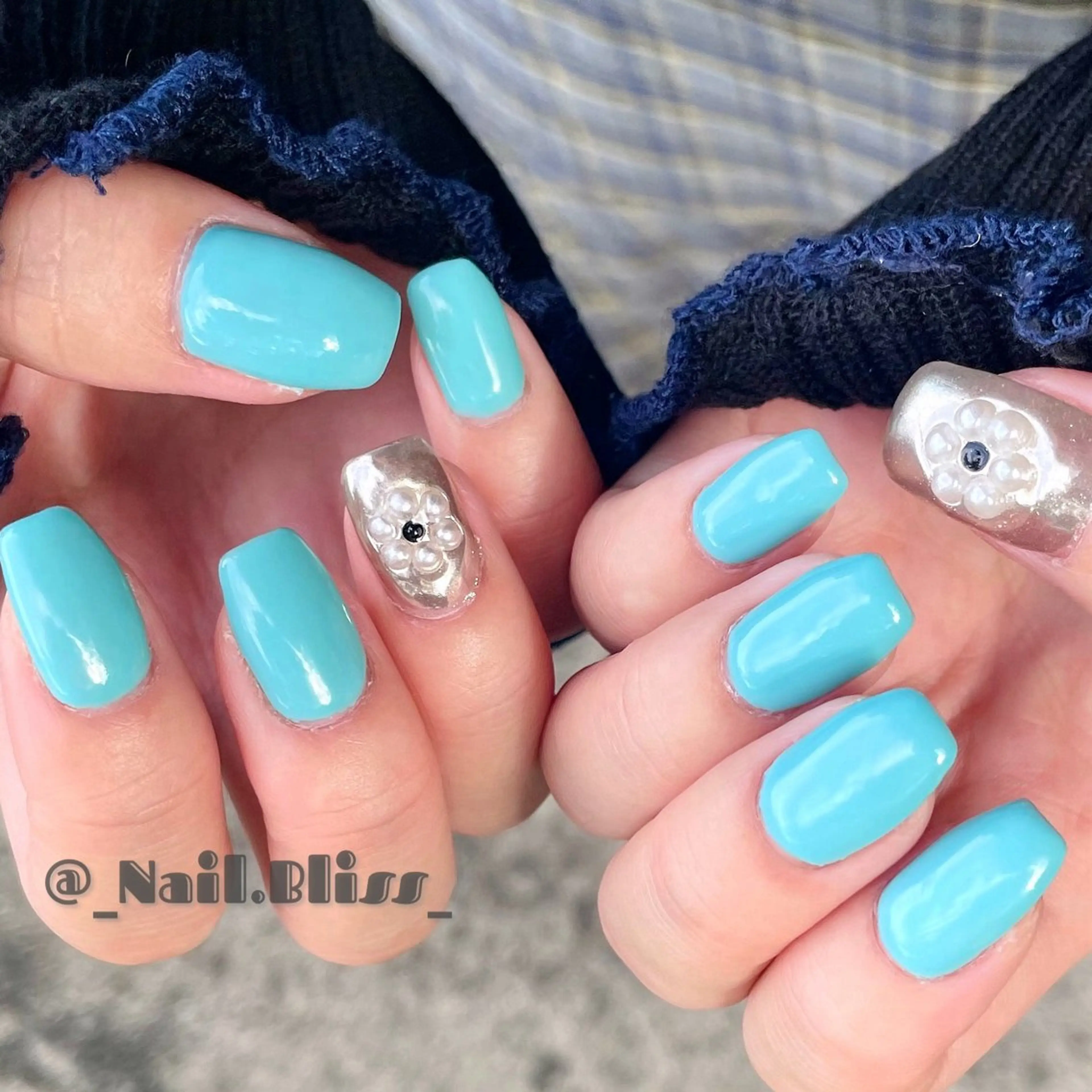 ネイル ミラーネイル ワンカラーネイル シンプルネイル ハンドネイル NAIL BLISSのネイルデザイン