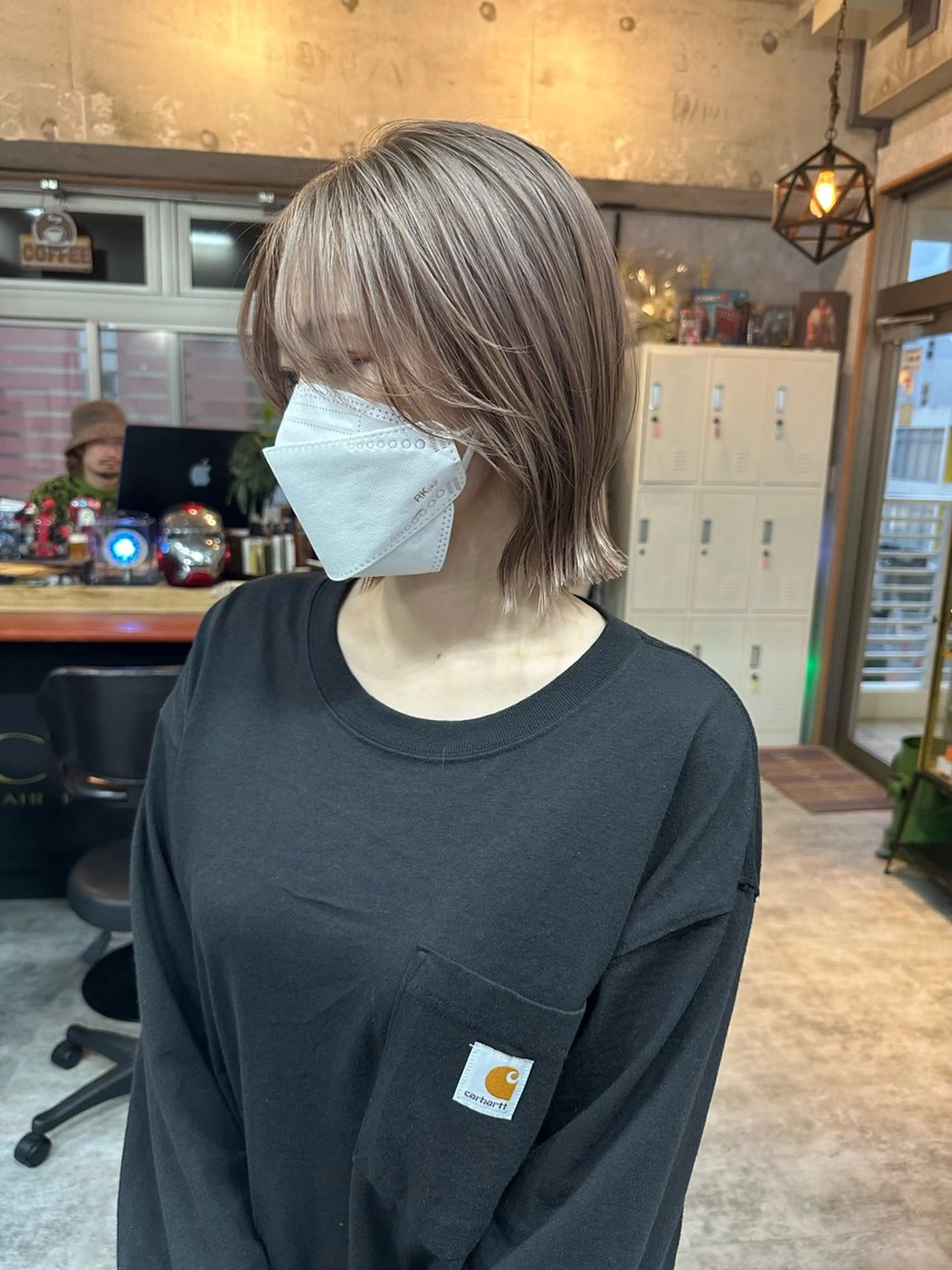 ショート 切りっぱなしボブ ショートボブ ハンサムショート 丸みショート ボブ ヘアカラー モテ髪/ボブ/ショー ト/アダチフウトのヘアスタイル