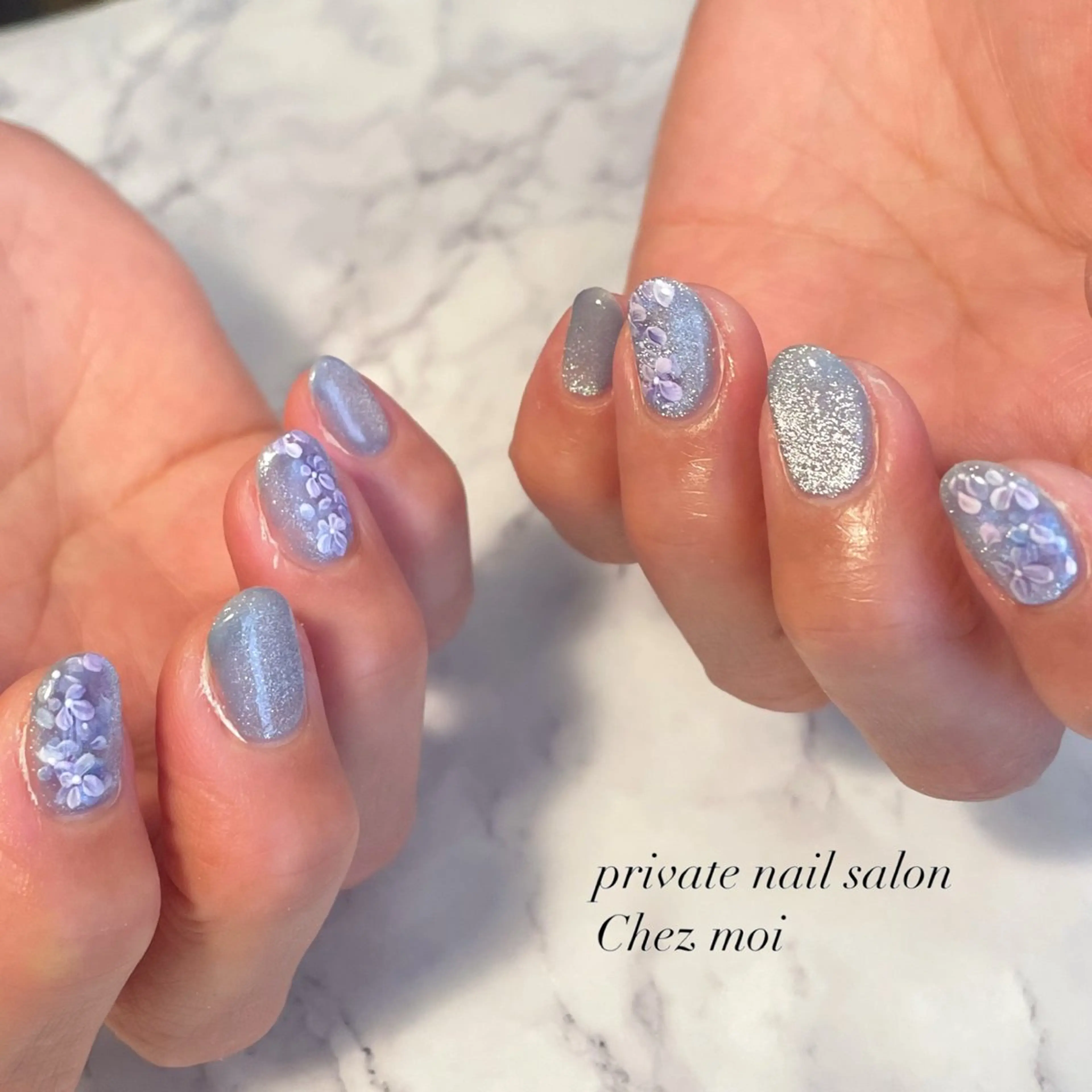 ネイル KOMINE TOMOKOのネイルデザイン