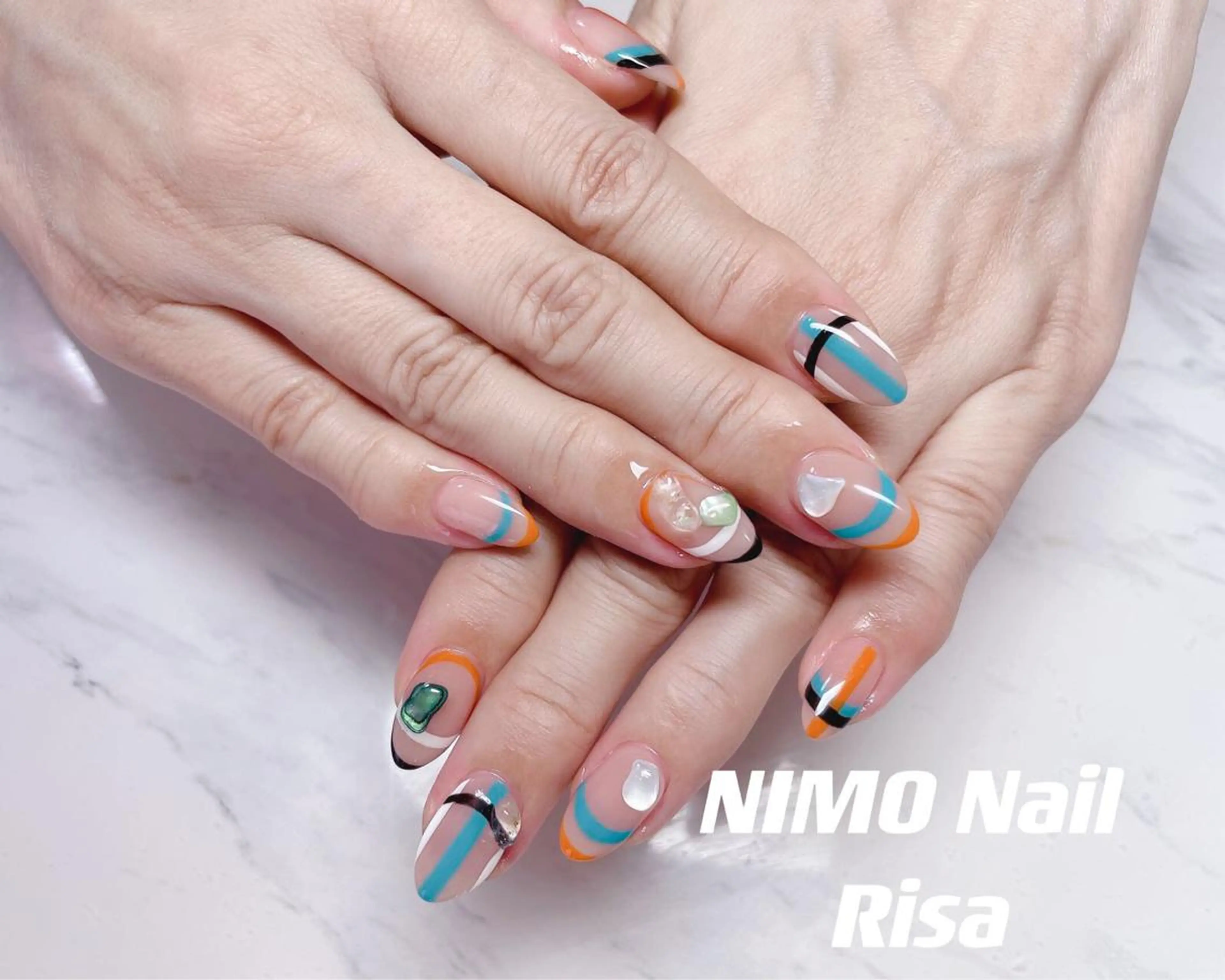 ネイル ハンドネイル RI SA☀️ リサのネイルデザイン