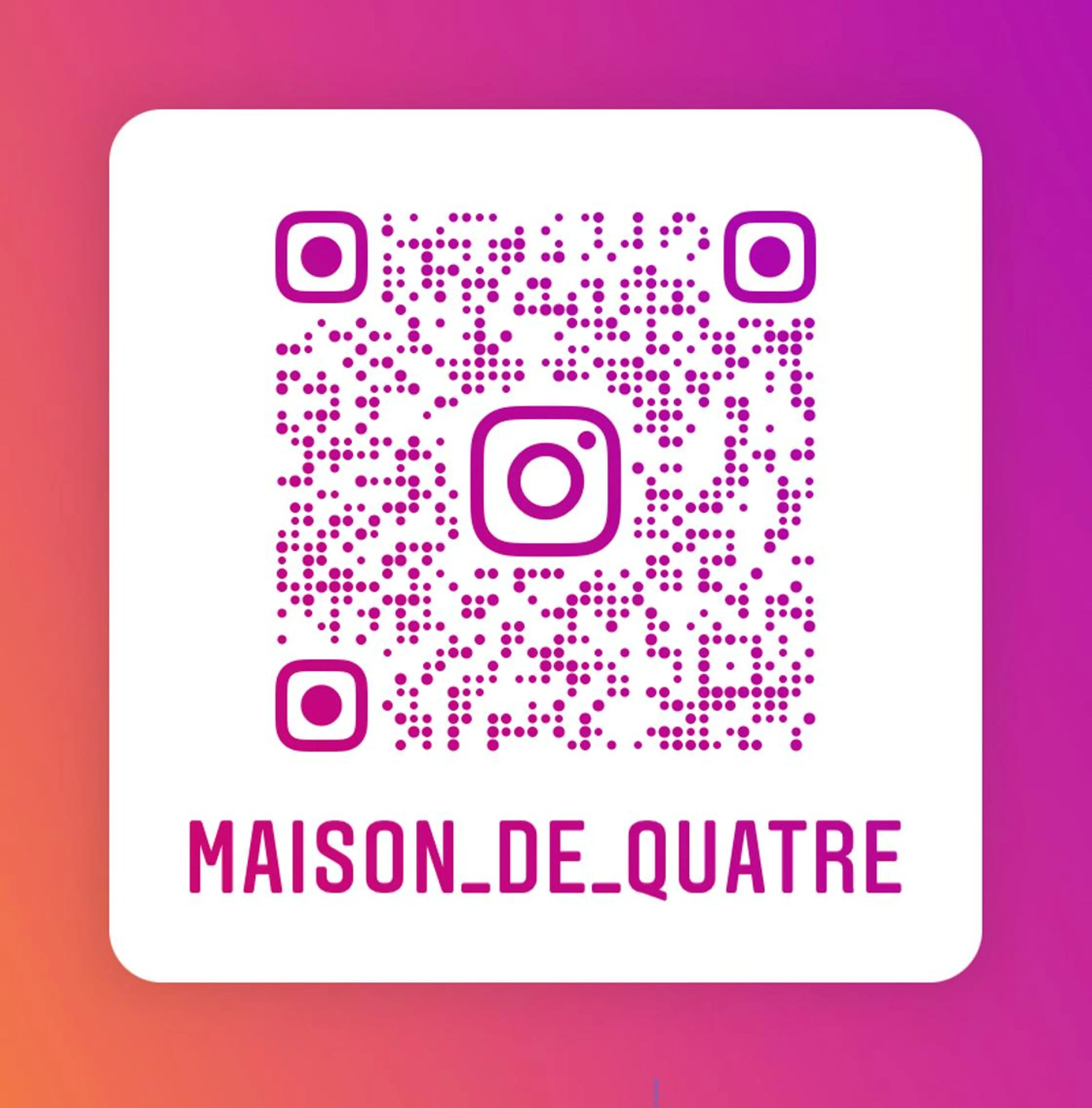 マツエク・マツパ アイブロウ 眉毛ワックス脱毛 ブラウンラッシュ カラーマツエク フラットラッシュ まつげパーマ Maison de quatreのマツエク・マツパデザイン