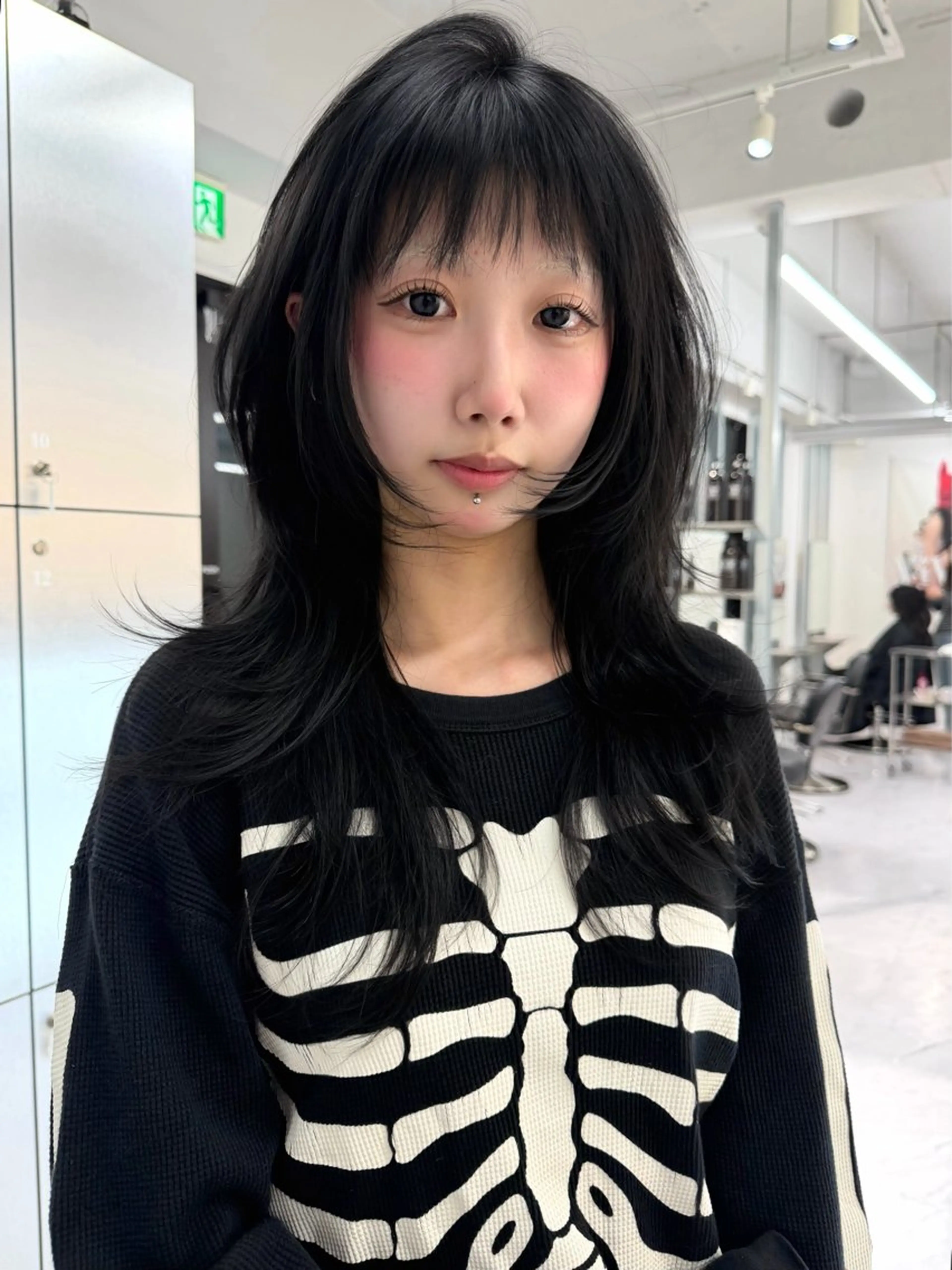 ロング カラー ベージュカラー ブリーチ ケアブリーチ デザインカラー ダブルカラー カット ヘアカラー TATSUブリーチ/ ミルクティーベージュのヘアスタイル