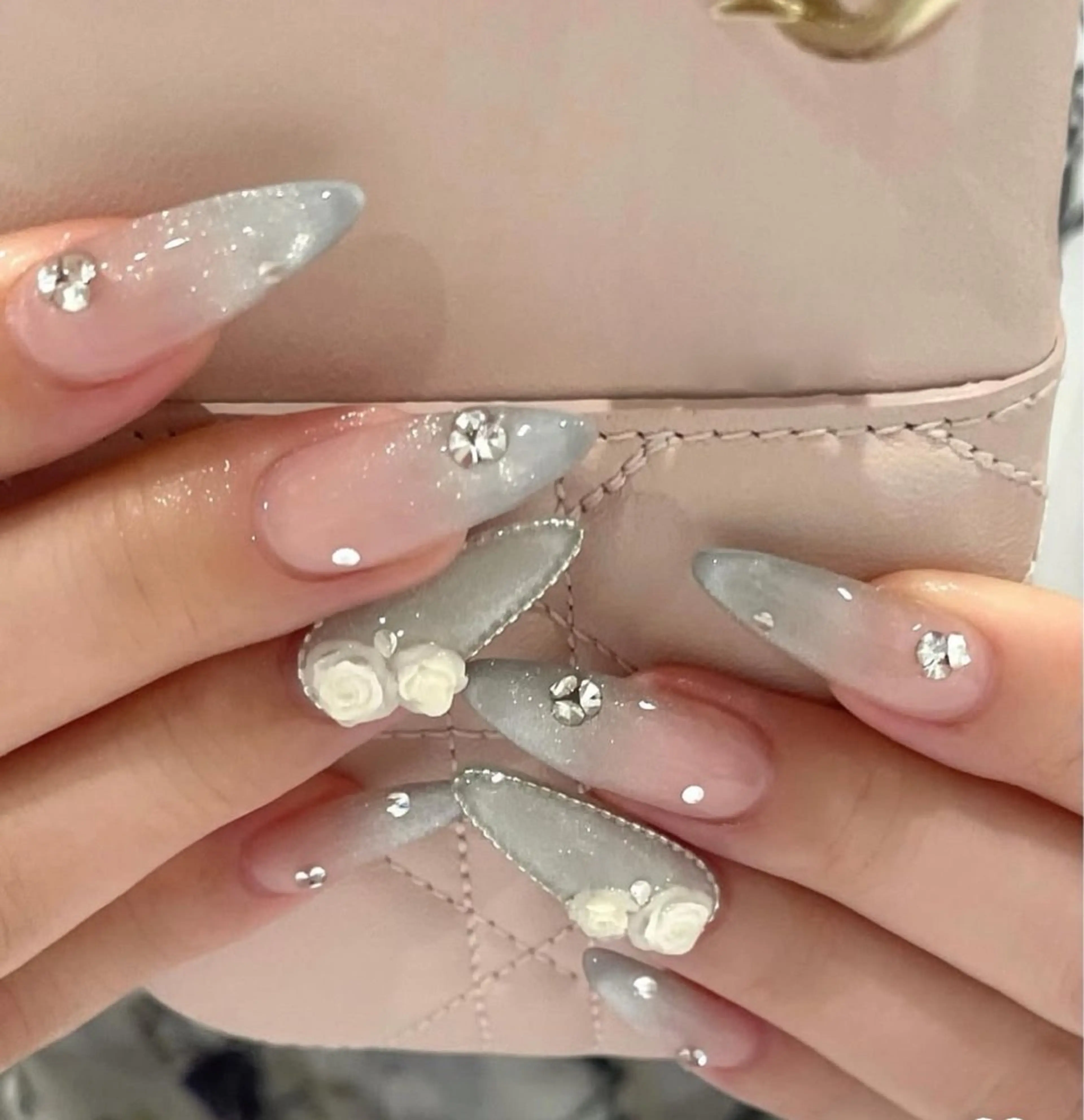 ネイル ハンドネイル Luna Gladeのネイルデザイン