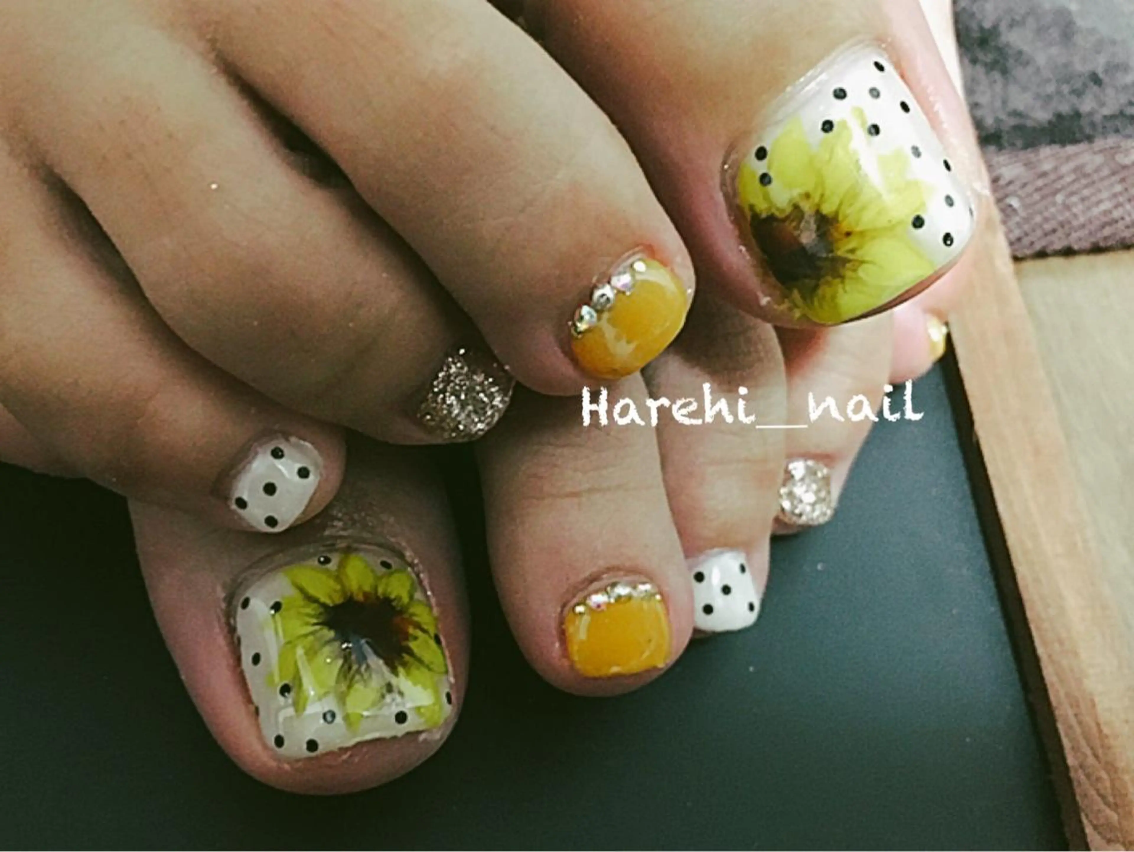 ネイル フットネイル Harehi_ nailのネイルデザイン