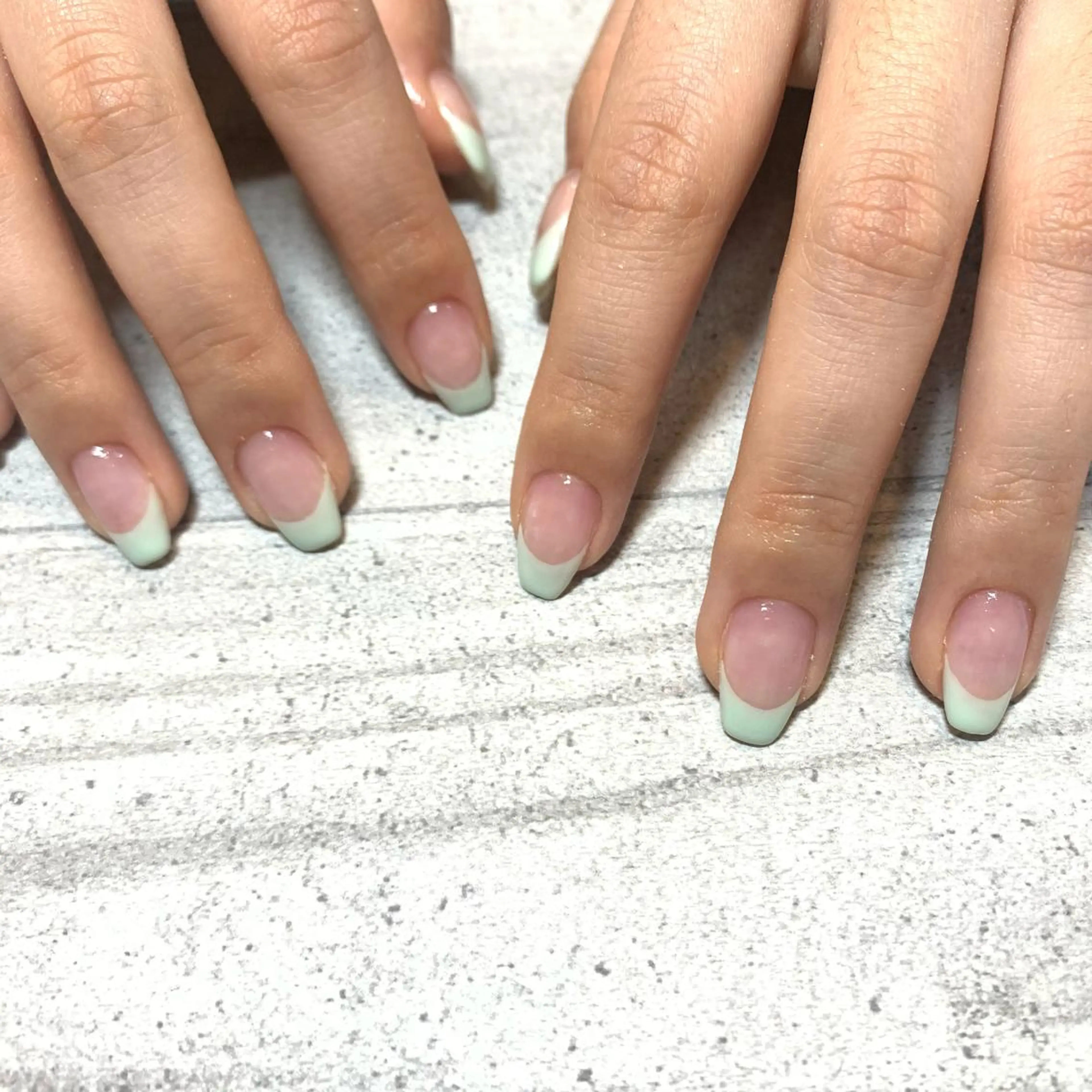 ネイル 岩本 真のネイルデザイン