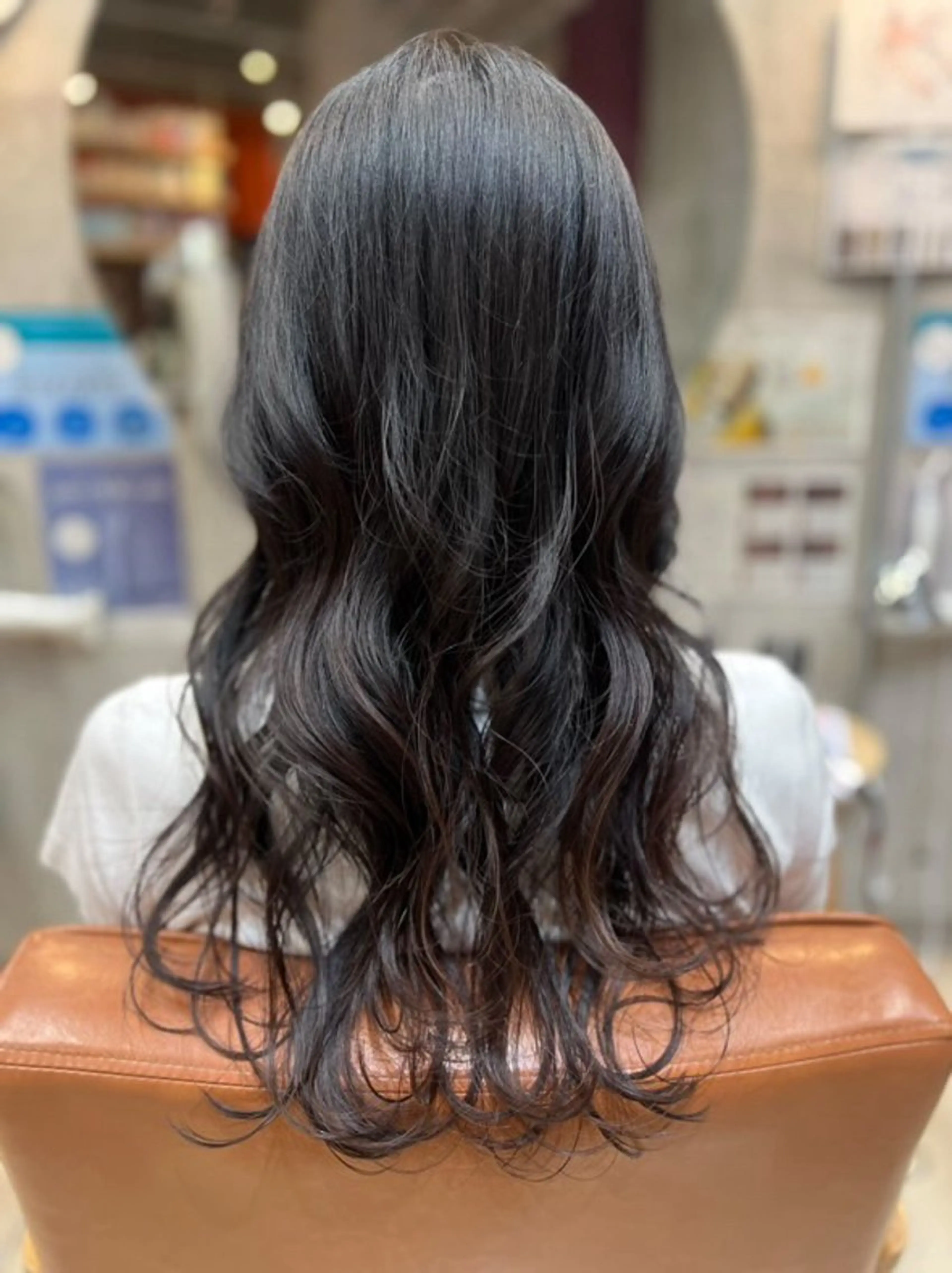 ロング カラー 東 史夏のヘアスタイル