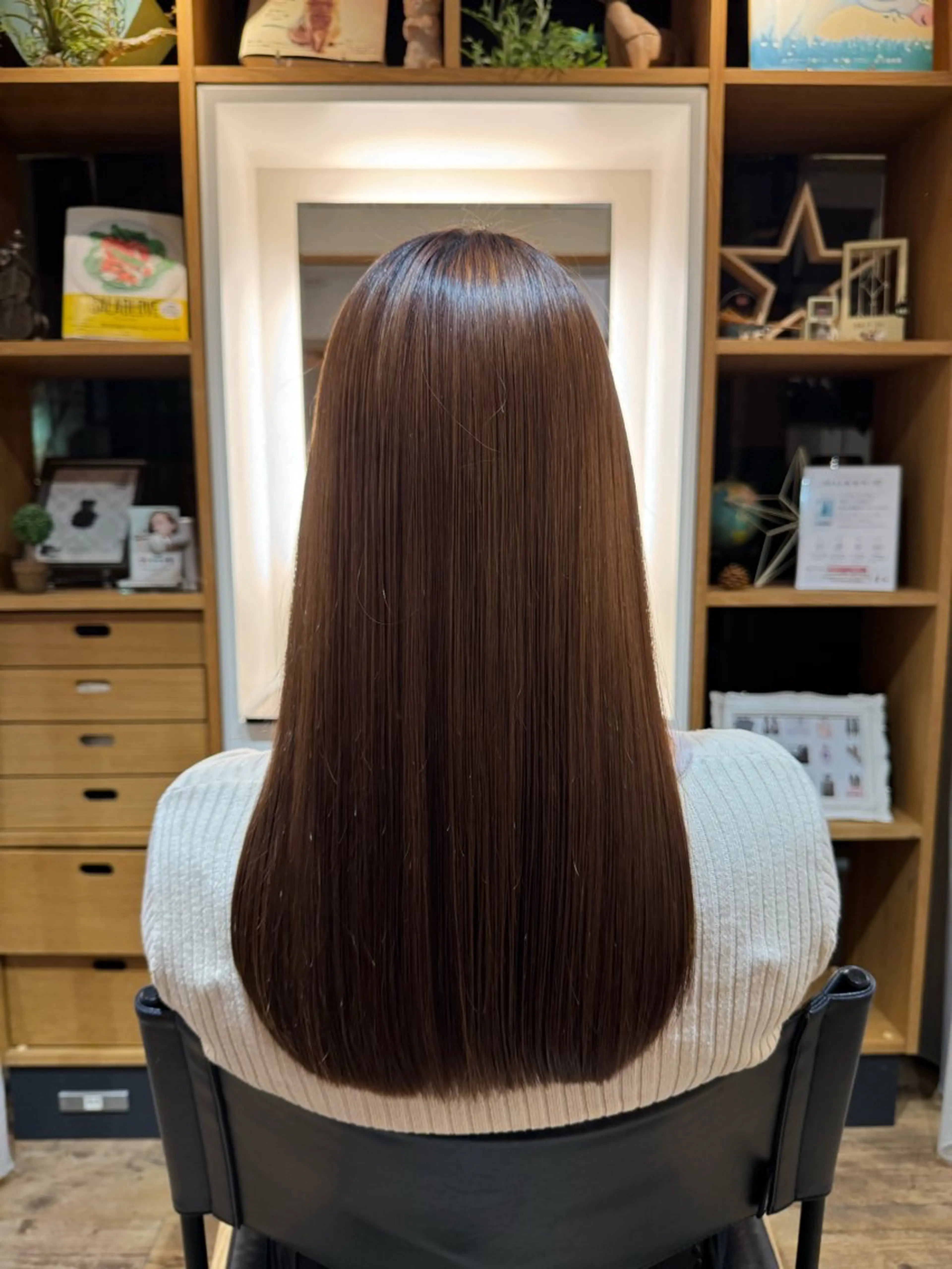 セミロング カット 縮毛矯正 トリートメント 美髪/髪質改善 川口凌弥のヘアスタイル