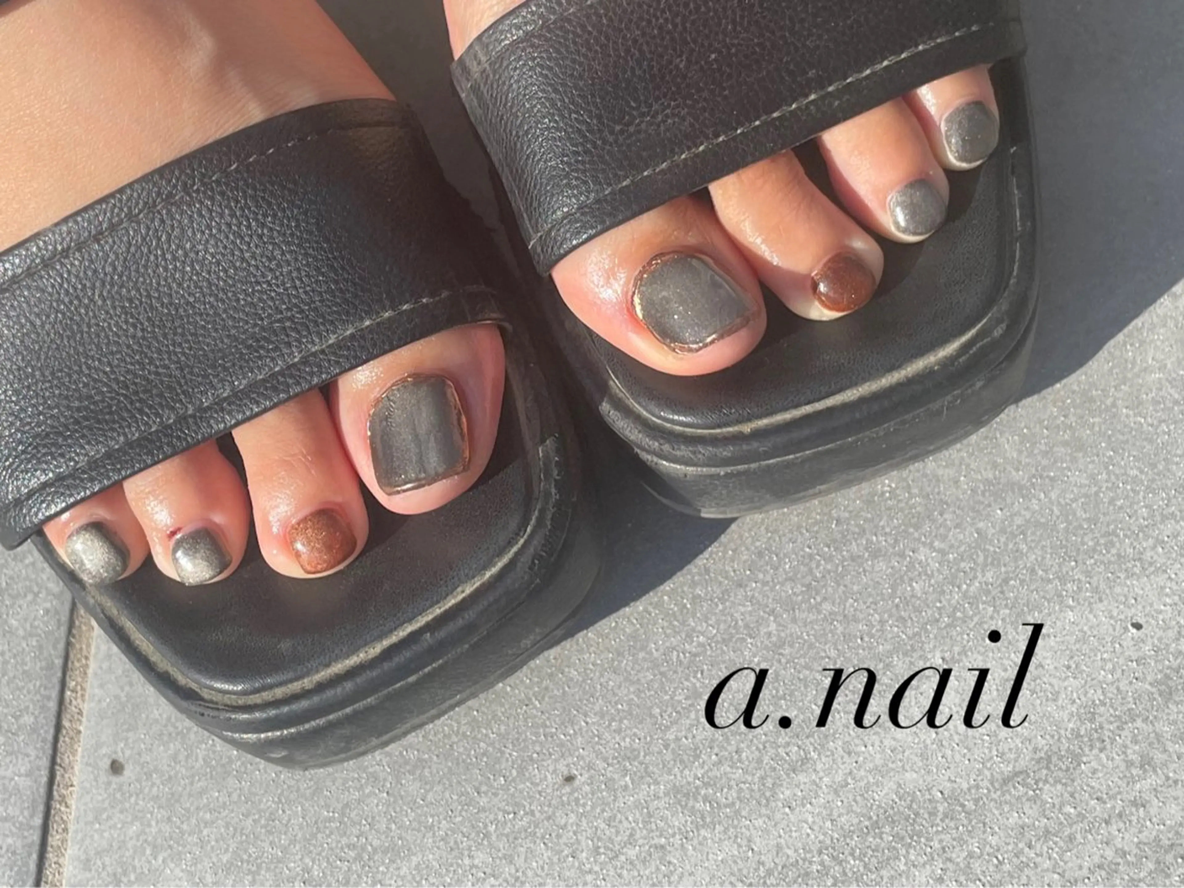 ネイル 727 nailのネイルデザイン