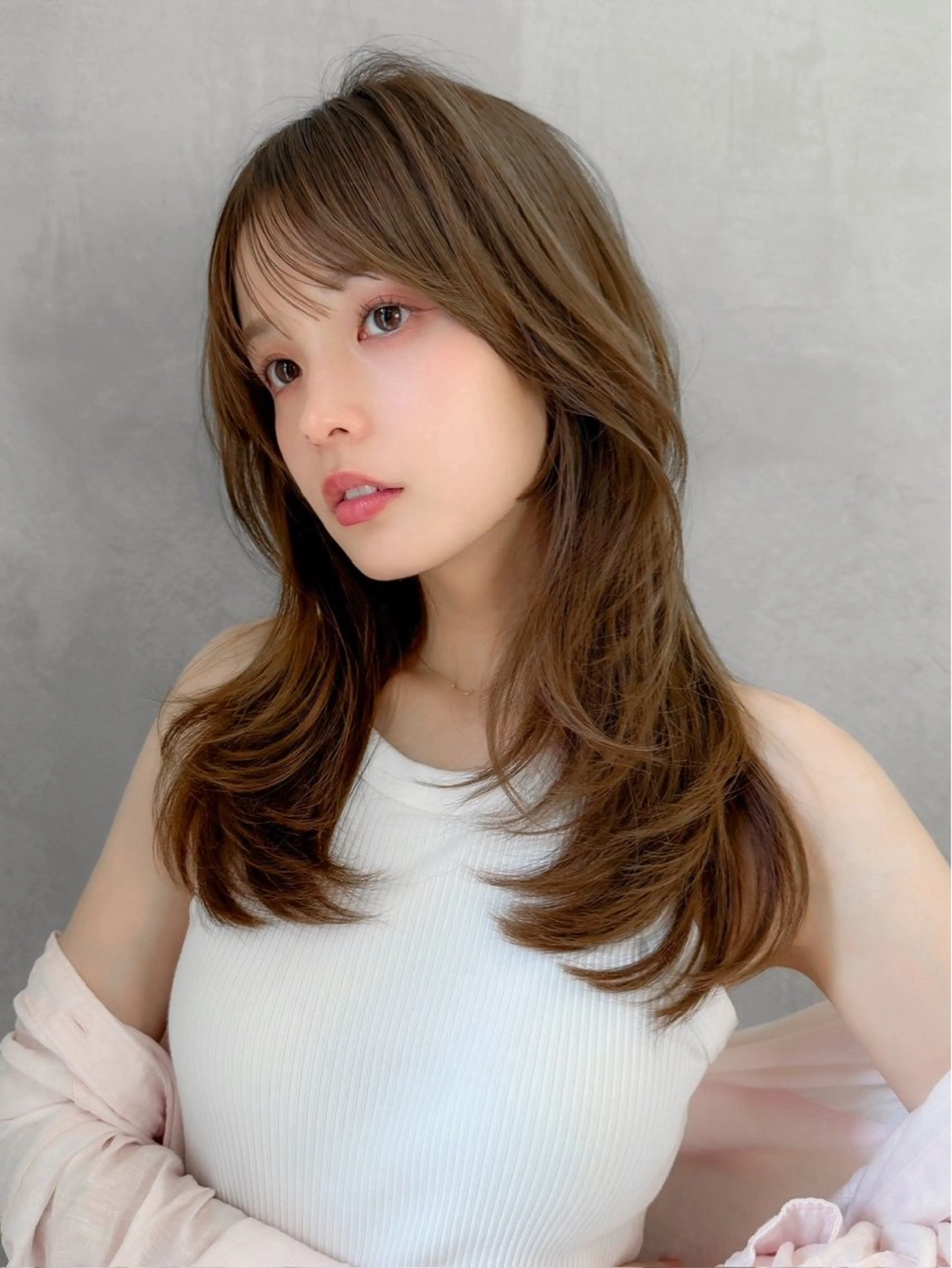 ミディアム 顔まわりレイヤー ハッシュカット レイヤーカット ウルフカット カット ヘアカラー トリートメント ヘッドスパ taiga レイヤー /髪質改善/矯正🌈のヘアスタイル