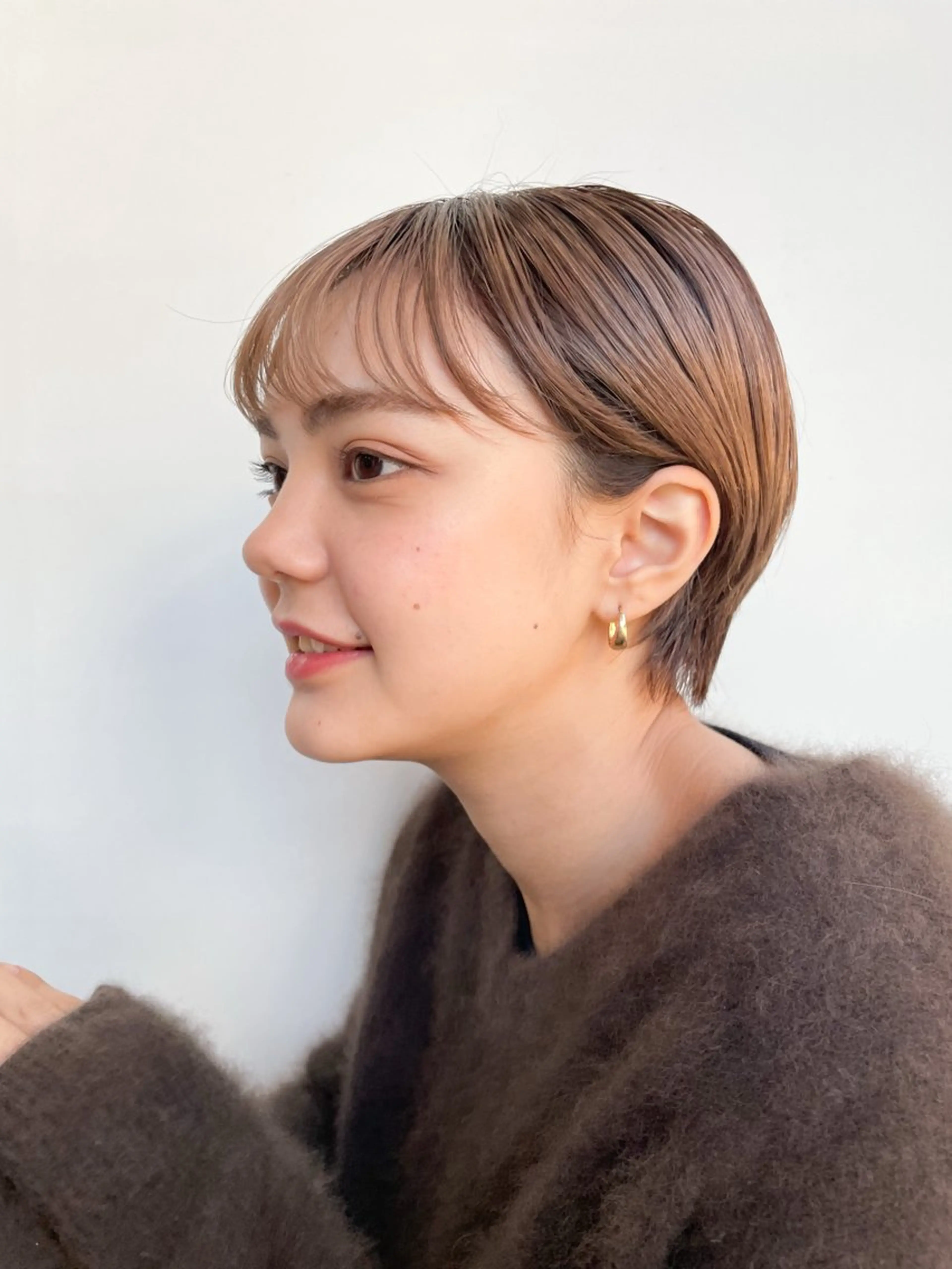 ショート カラー 丸みショート ベージュカラー ブラウンカラー ブラウンベージュ ショートヘア Takuma Suzuki中目黒のヘアスタイル