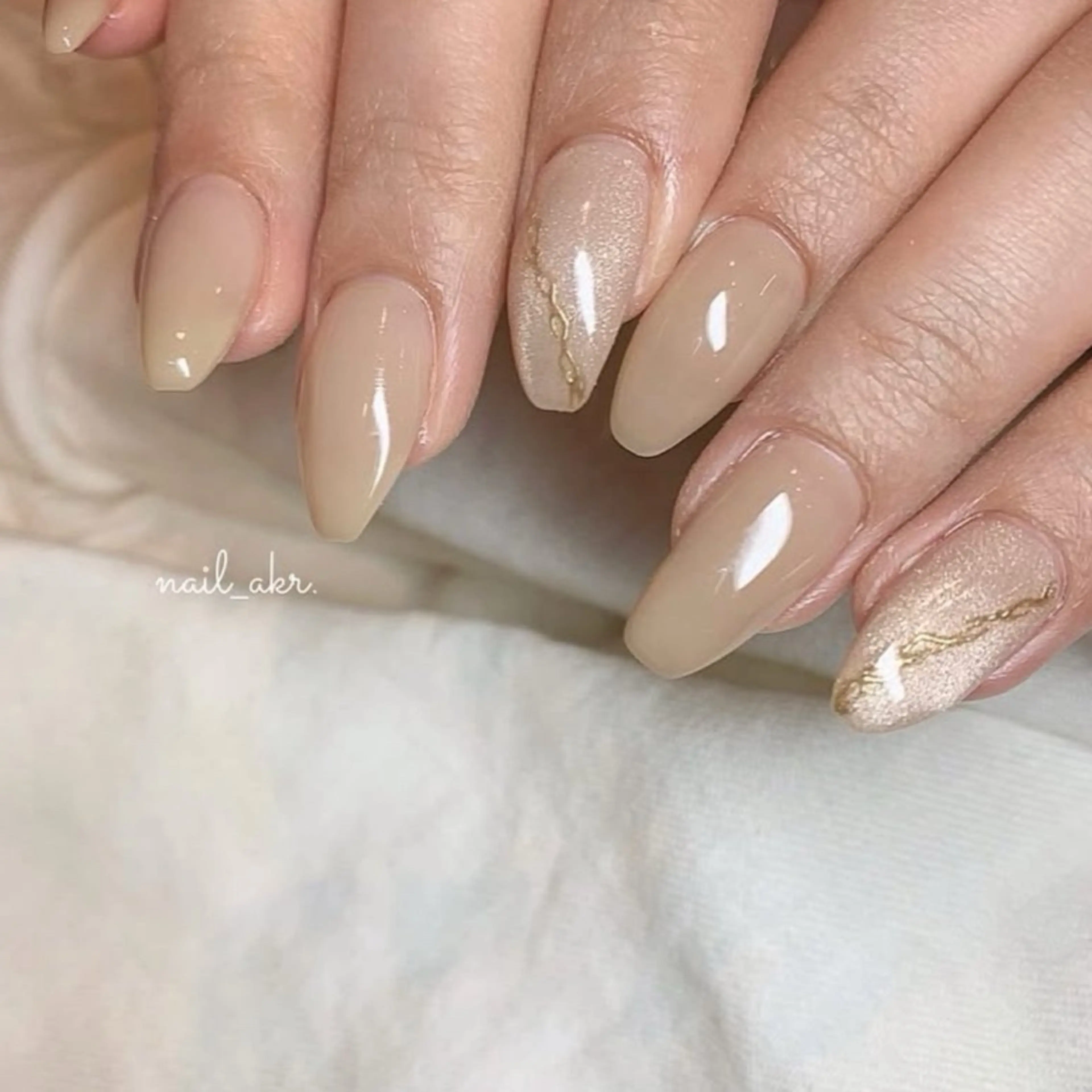 ネイル マグネットネイル シンプルネイル ハンドネイル nailAVANCE akariのネイルデザイン