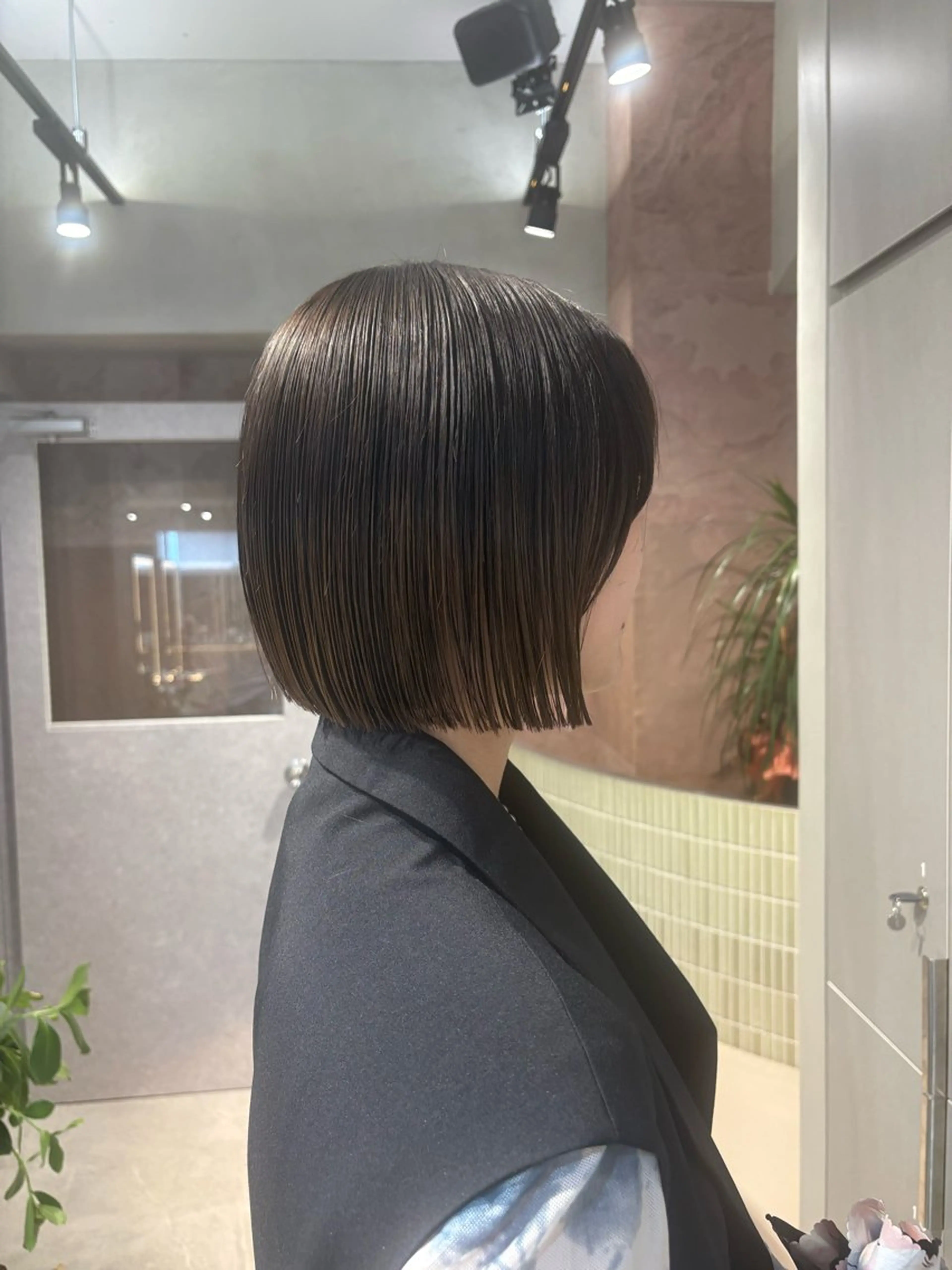 ミディアム オリーブベージュ/シ ョートボブたまき🧡のヘアスタイル