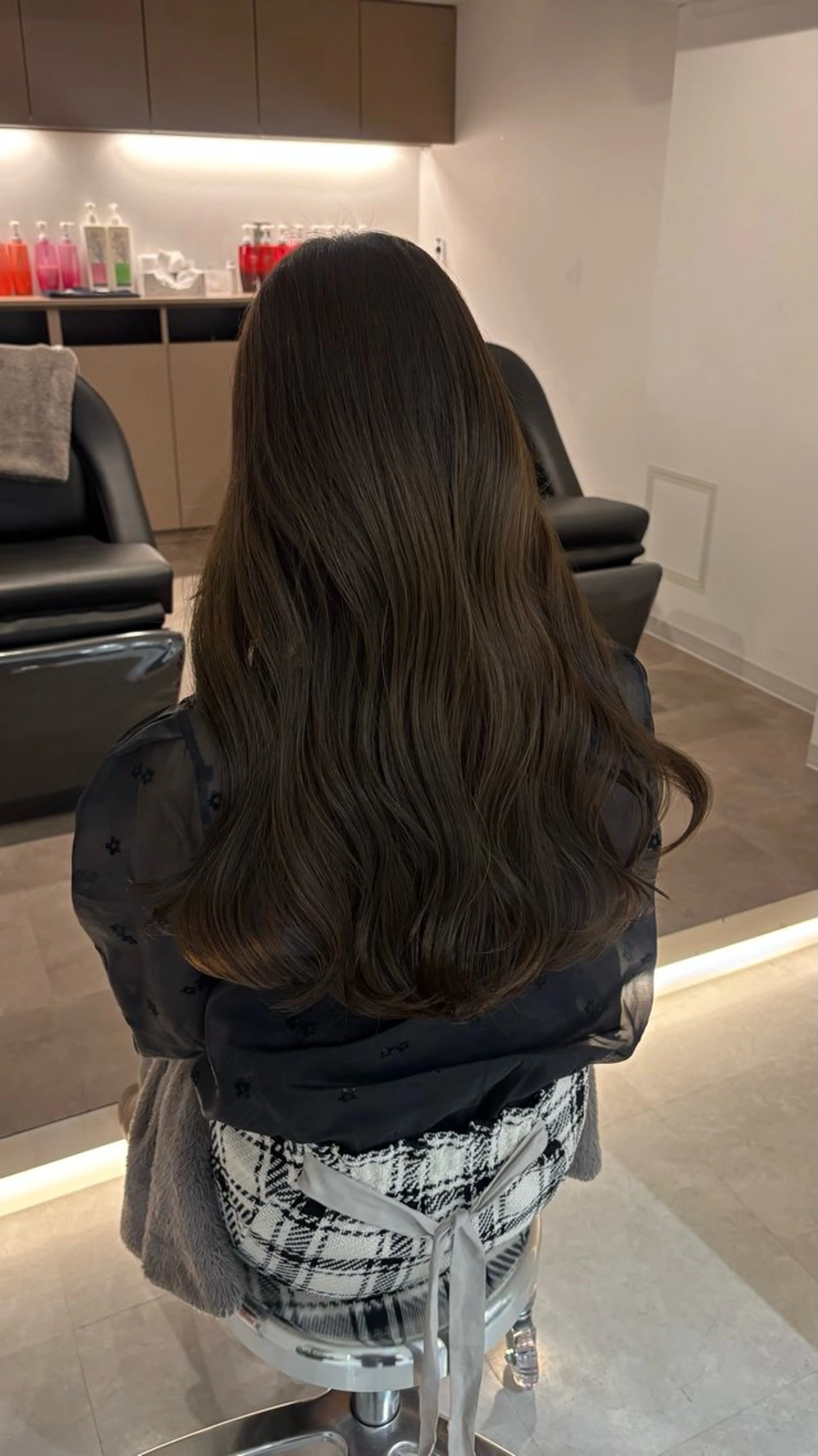 ロング カラー ベージュカラー ブリーチ ブラウンカラー ケアブリーチ カシス カット ヘアカラー トリートメント レイヤーモデル 募集中🕊️正源のヘアスタイル