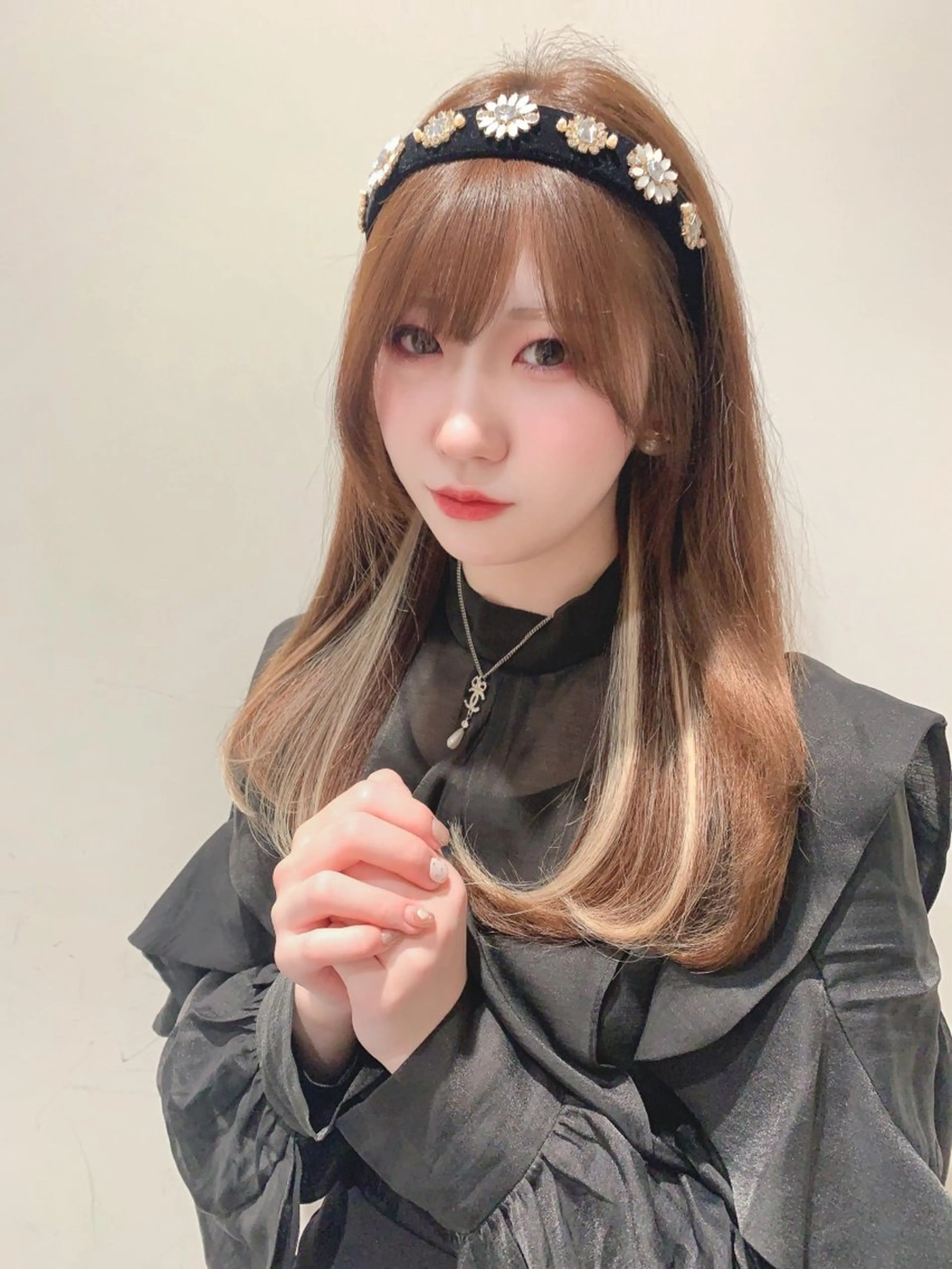 ロング レイヤーカット ローレイヤー カット トリートメント ヘッドスパ ヘアセット 韓国ヘア/レイヤー/ 顔まわり/りょーとのヘアスタイル