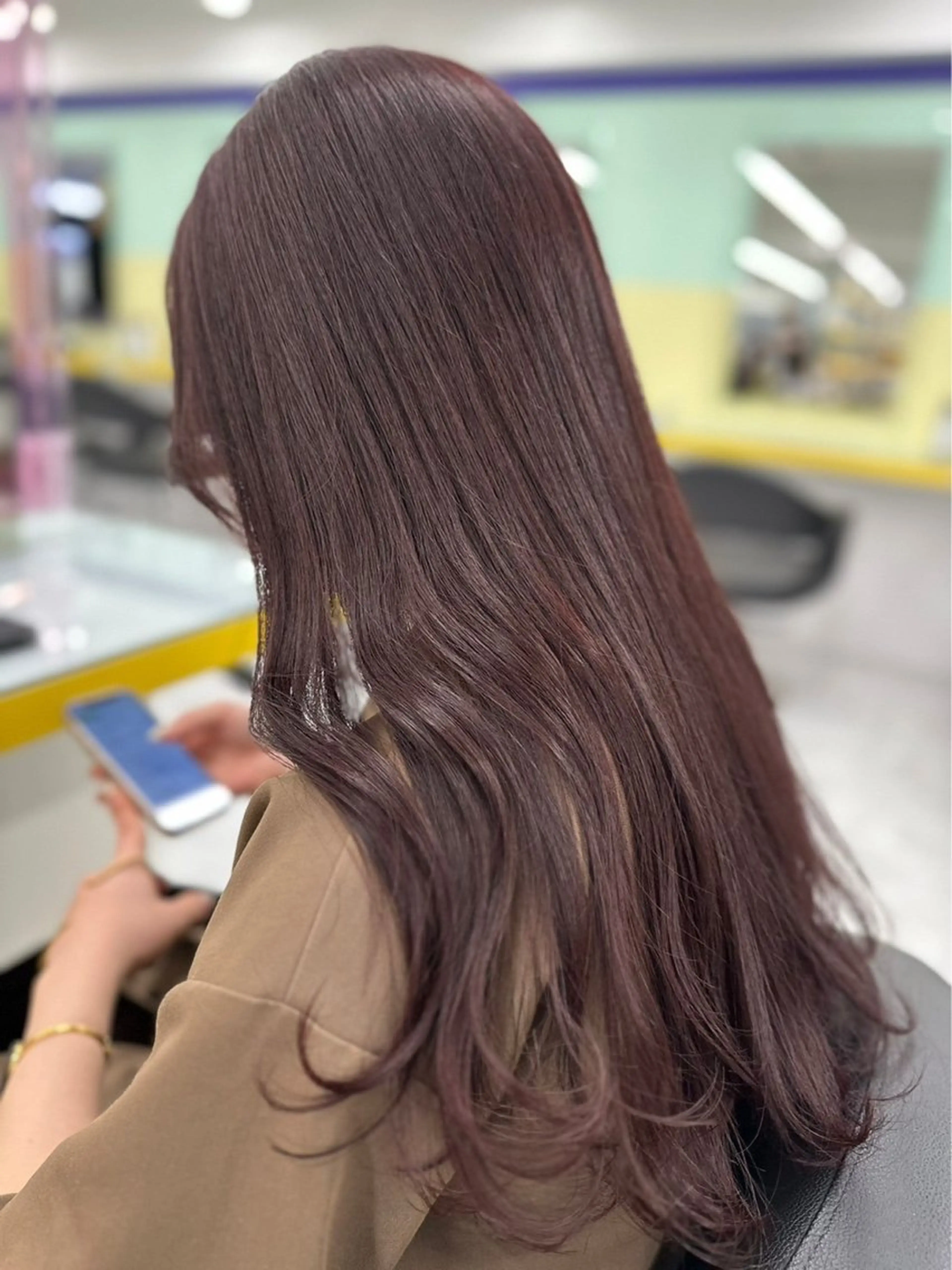 ロング まろっと艶感ブラウン ベージュ🤍まなかのヘアスタイル