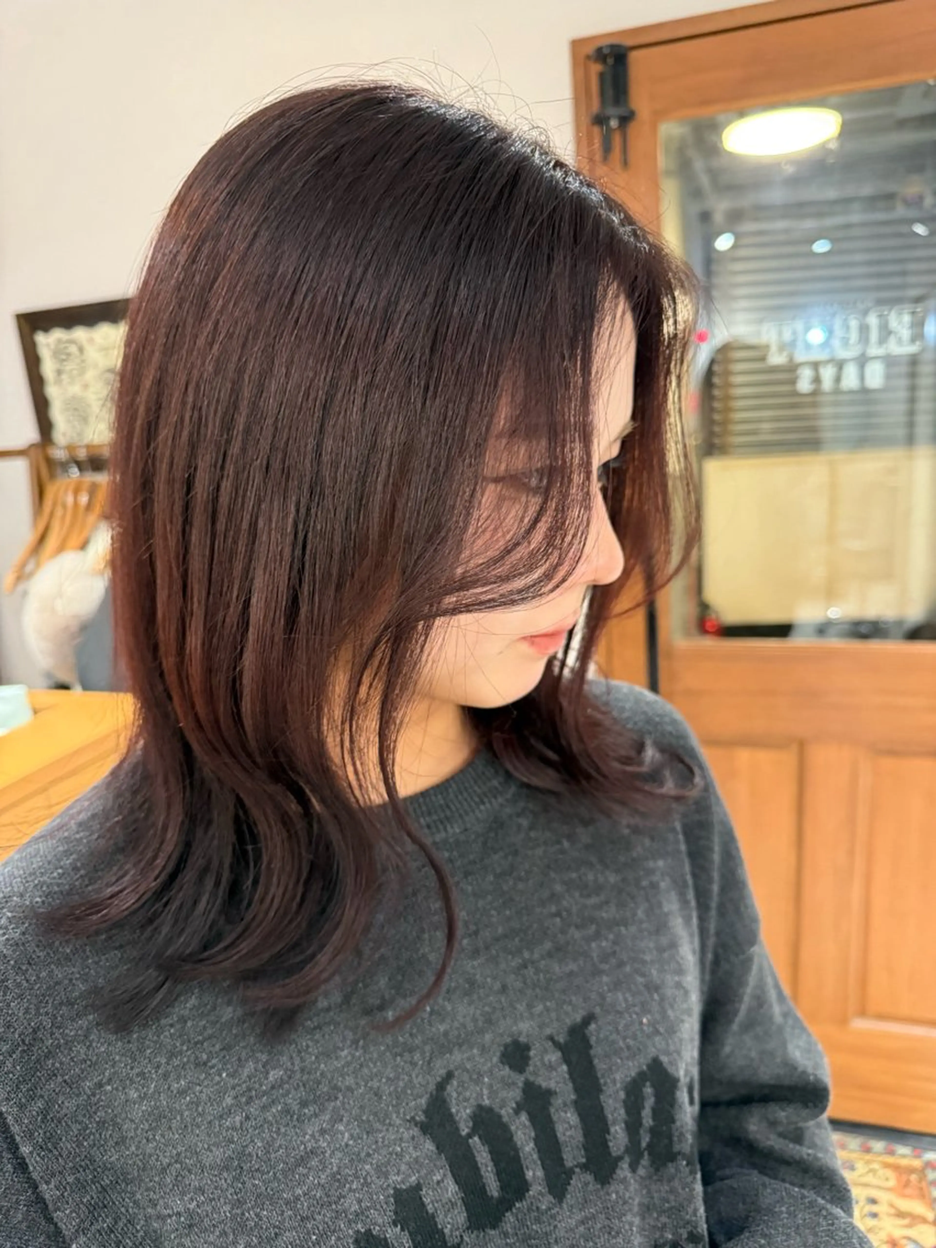 ミディアム 岡本 太陽☀️のヘアスタイル