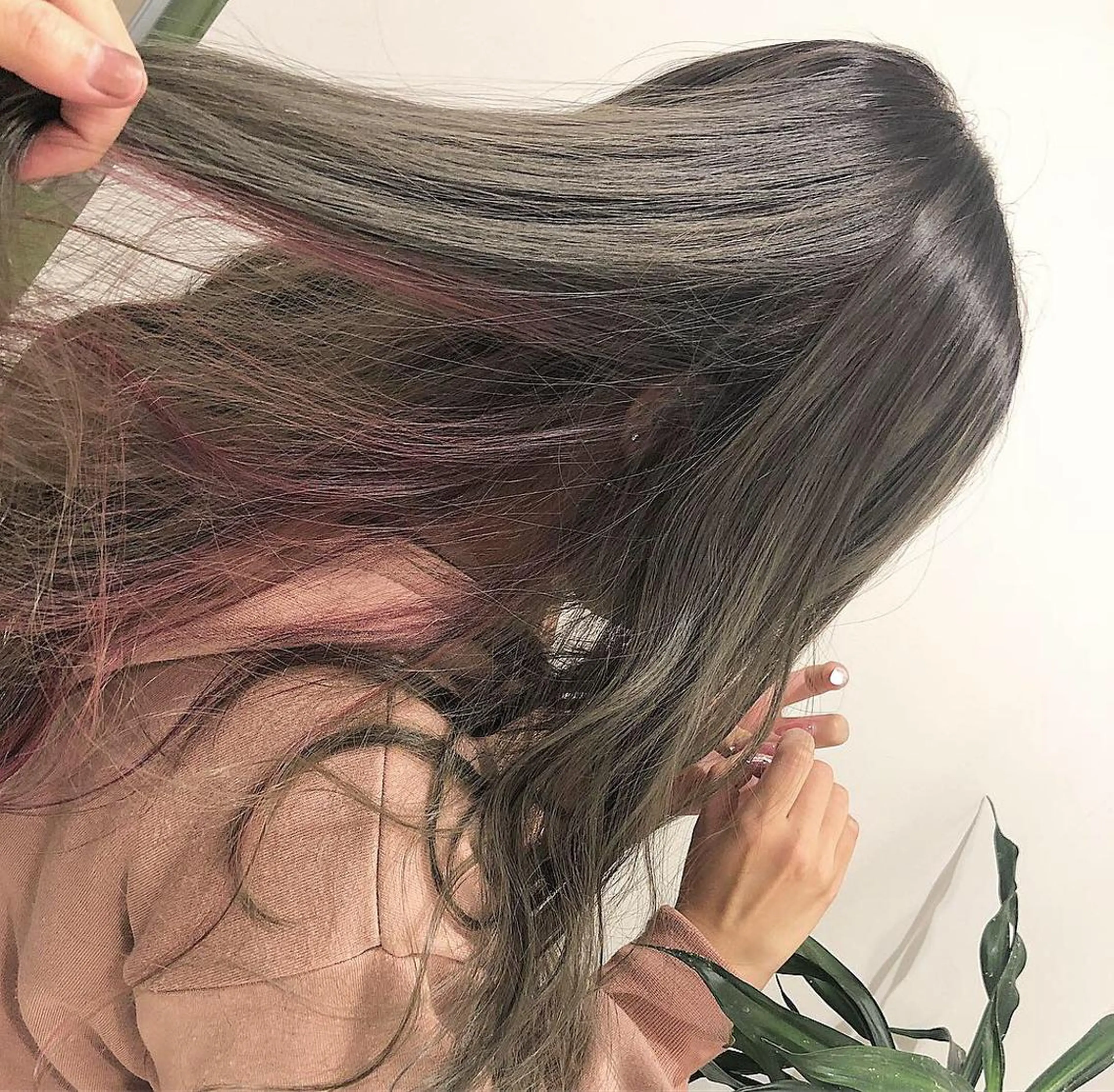 ロング カラー sail hairのヘアスタイル