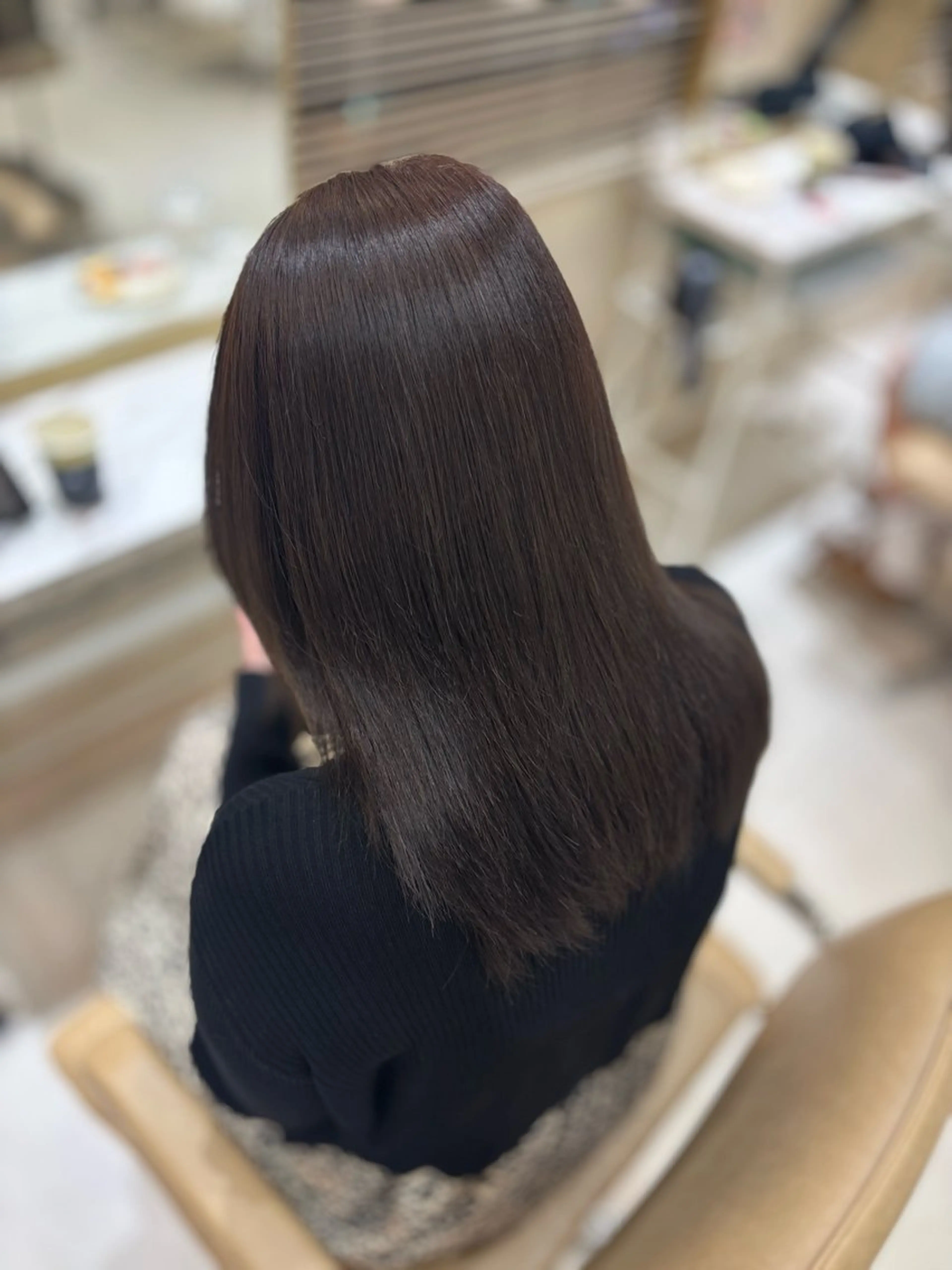 セミロング りほ/顔周りカット/ レイヤーカットのヘアスタイル