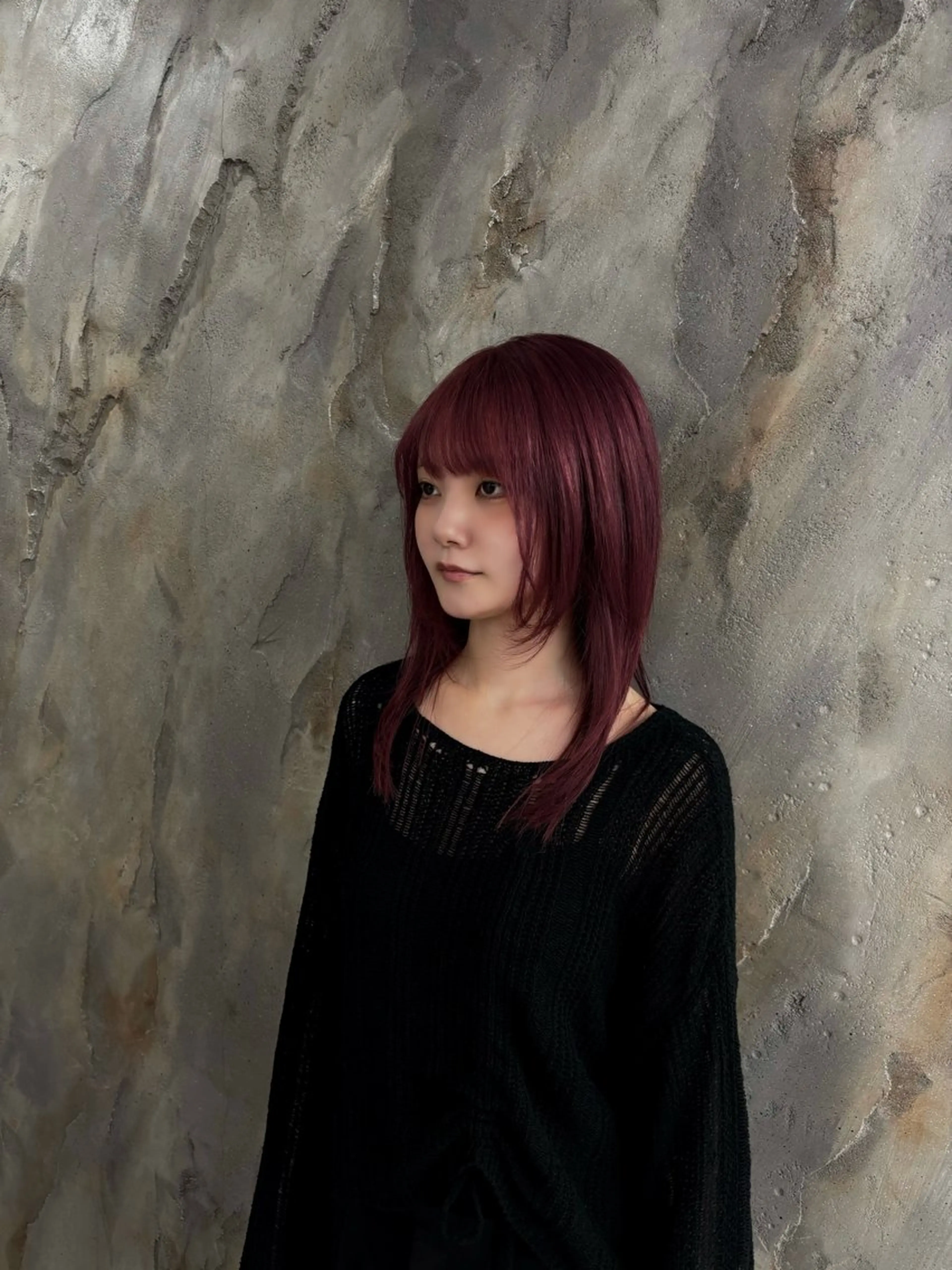 ロング カラー ボルドーカラー ユラ🪐 /ブリーチのヘアスタイル