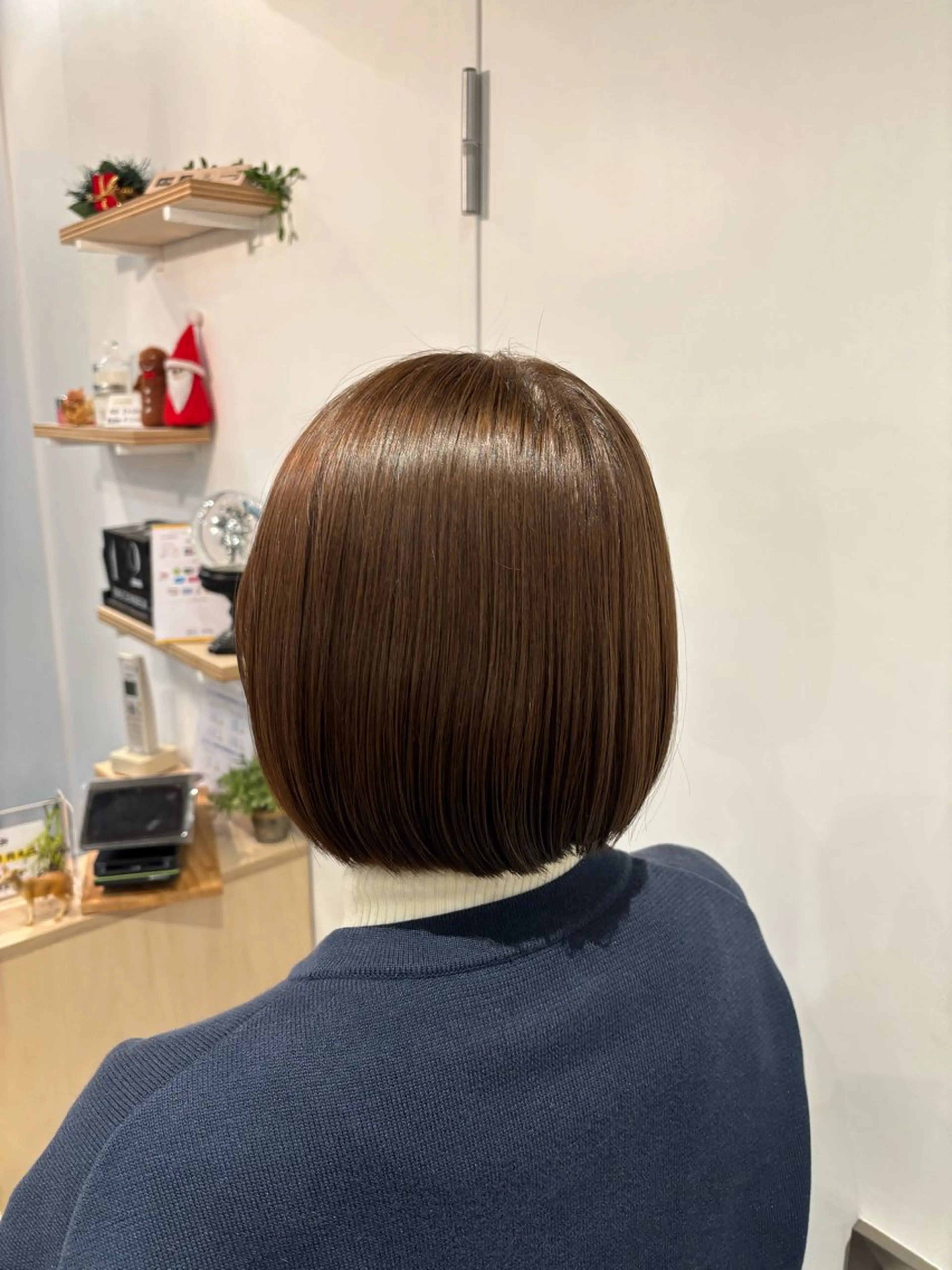 ショート カラー ブラウンカラー 矢崎 明莉のヘアスタイル