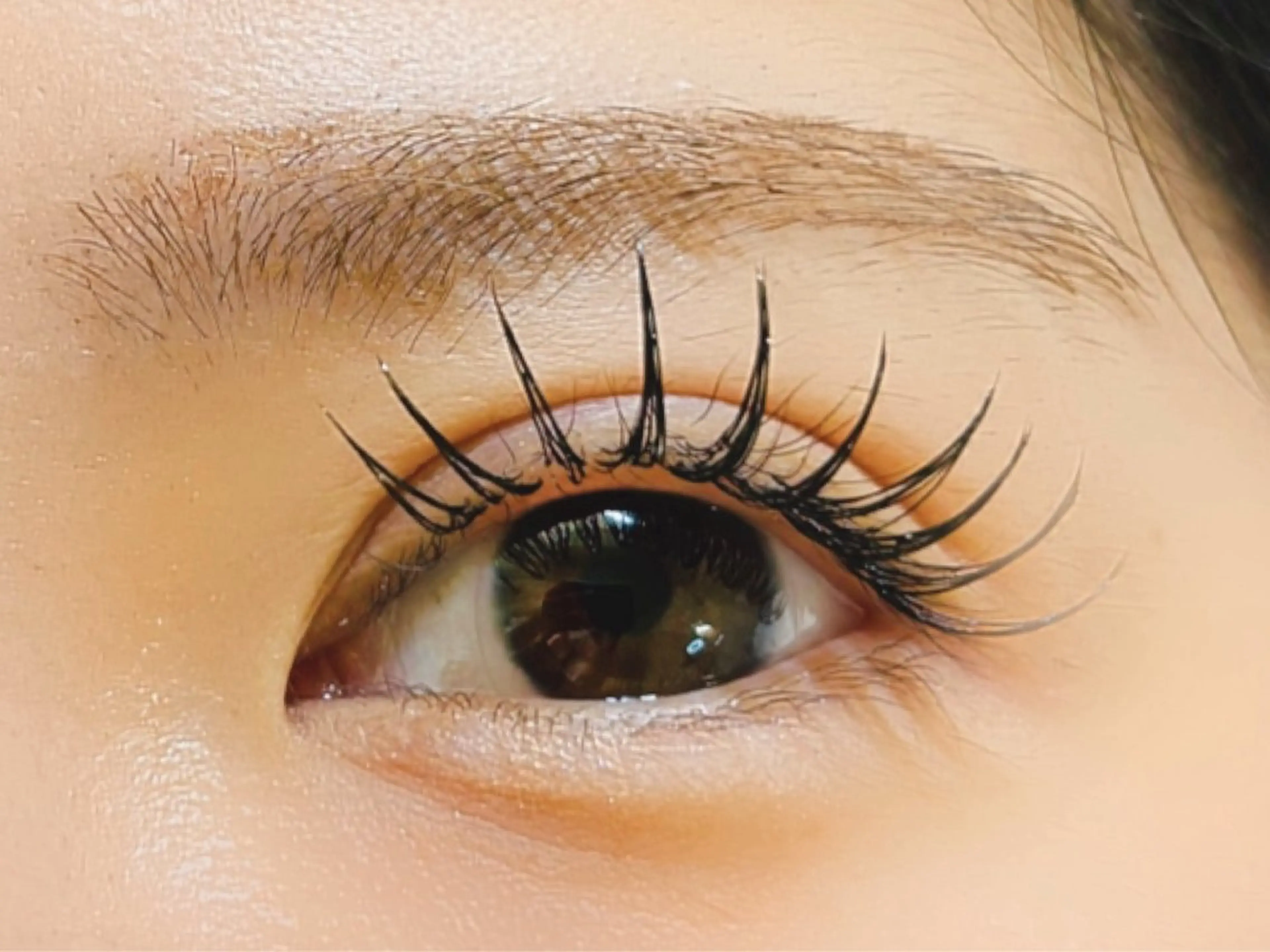 マツエク・マツパ 付け放題 バインドロック 束感まつ毛 フラットラッシュ パリジェンヌラッシュリフト マツエク オーロラ所属・AURORA RINAのマツエク・マツパデザイン