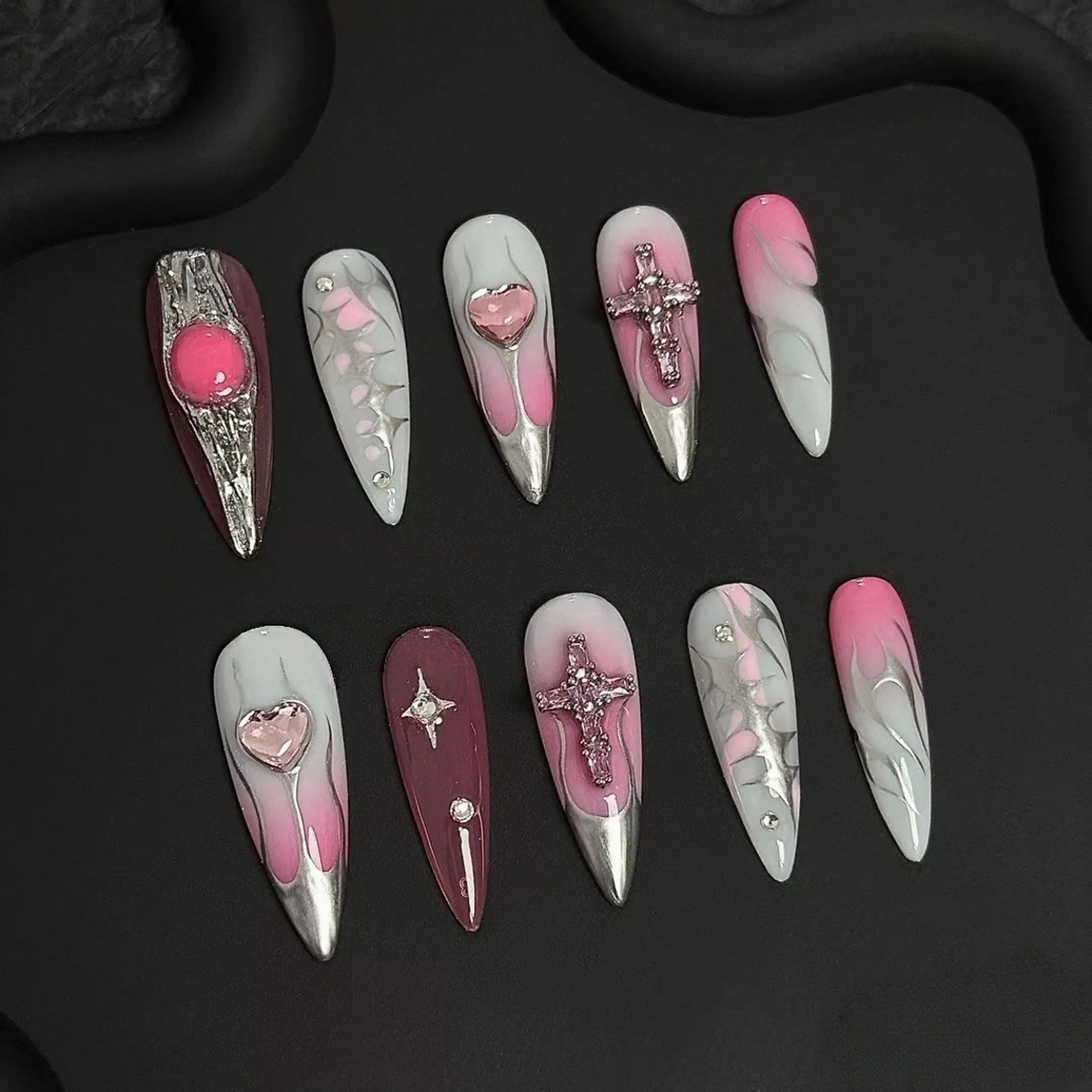 ネイル ハンドネイル Mika Nails 心斎橋のネイルデザイン