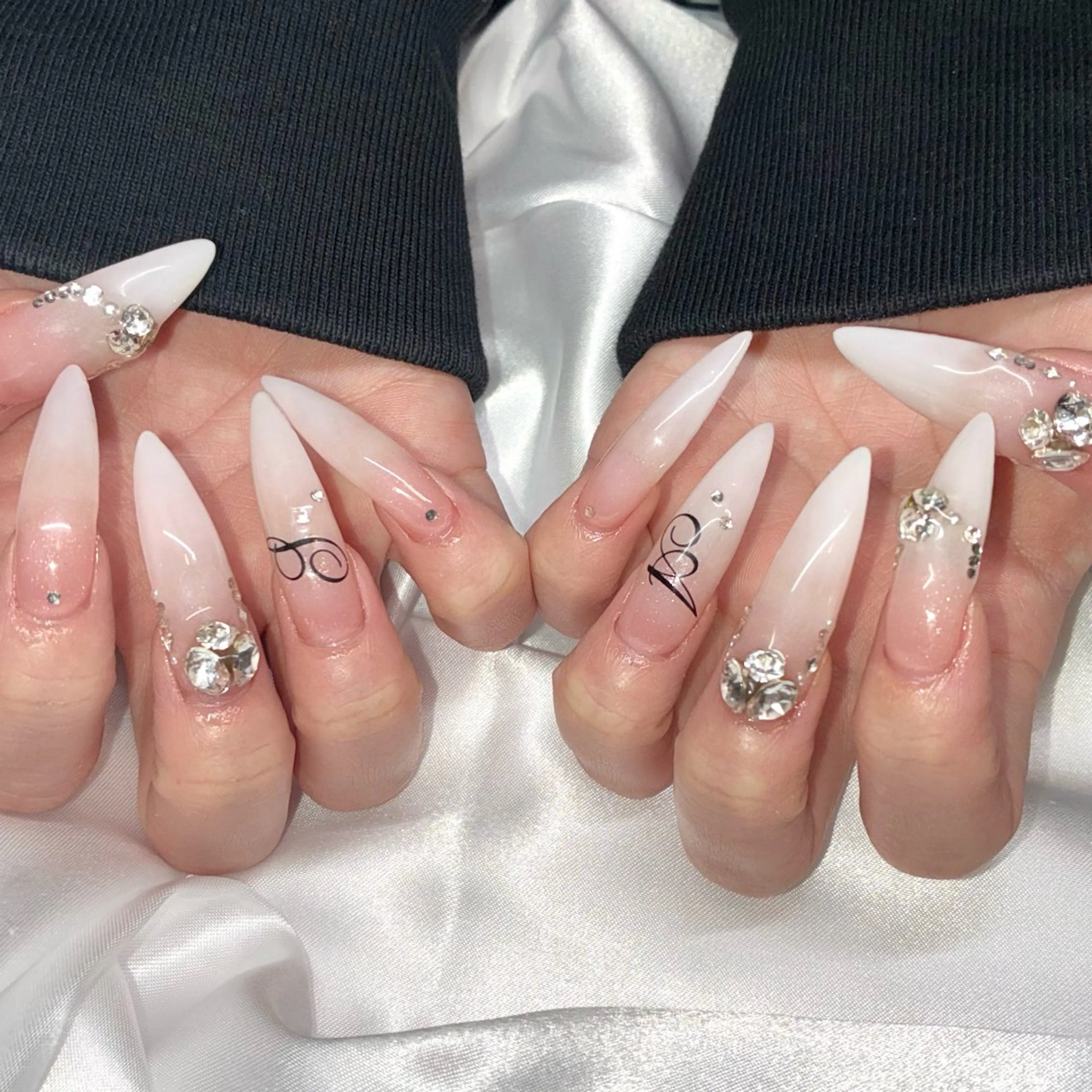 ネイル ハンドネイル Nail ヌシん家 AKANEのネイルデザイン