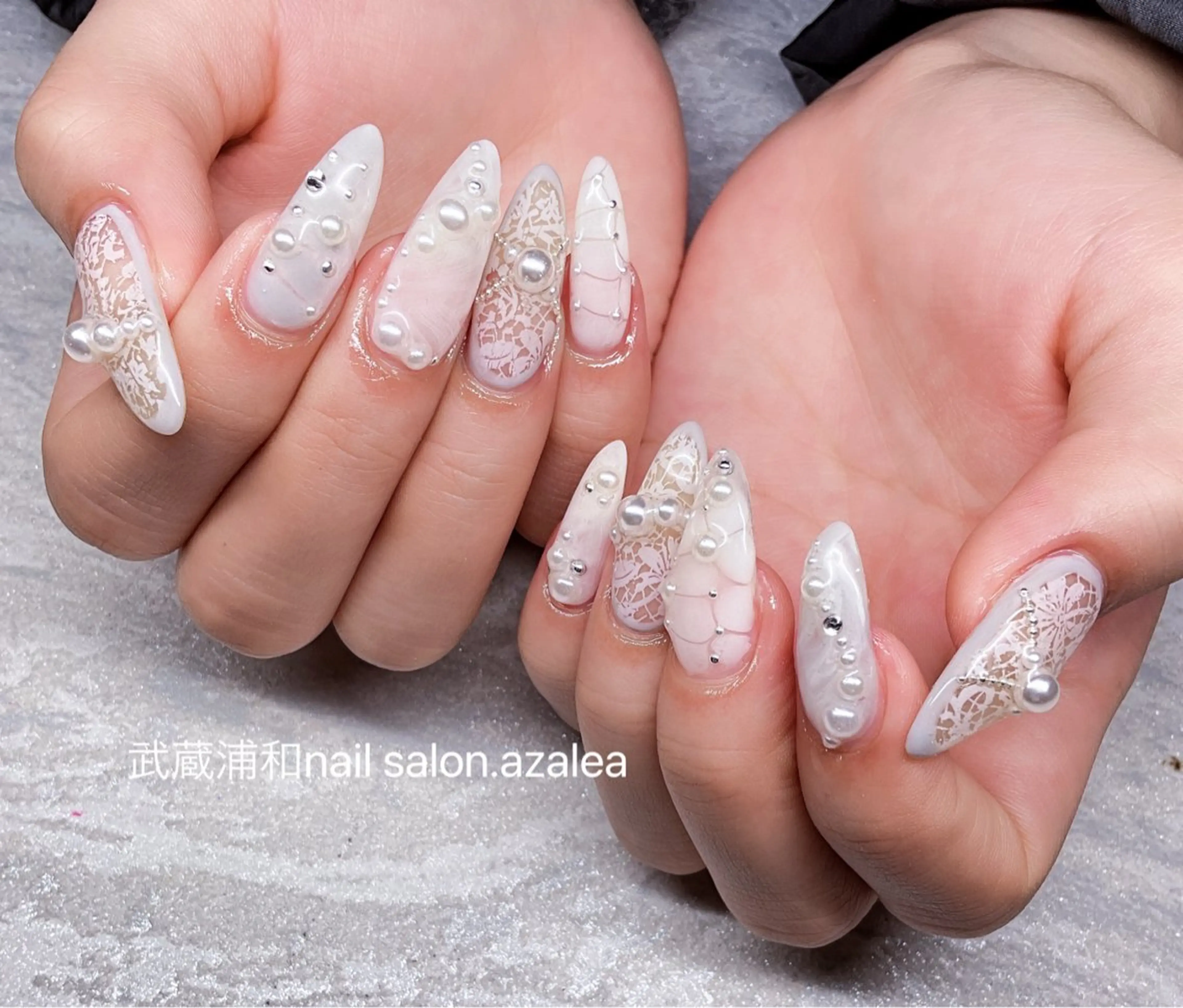 ネイル ハンドネイル R inのネイルデザイン