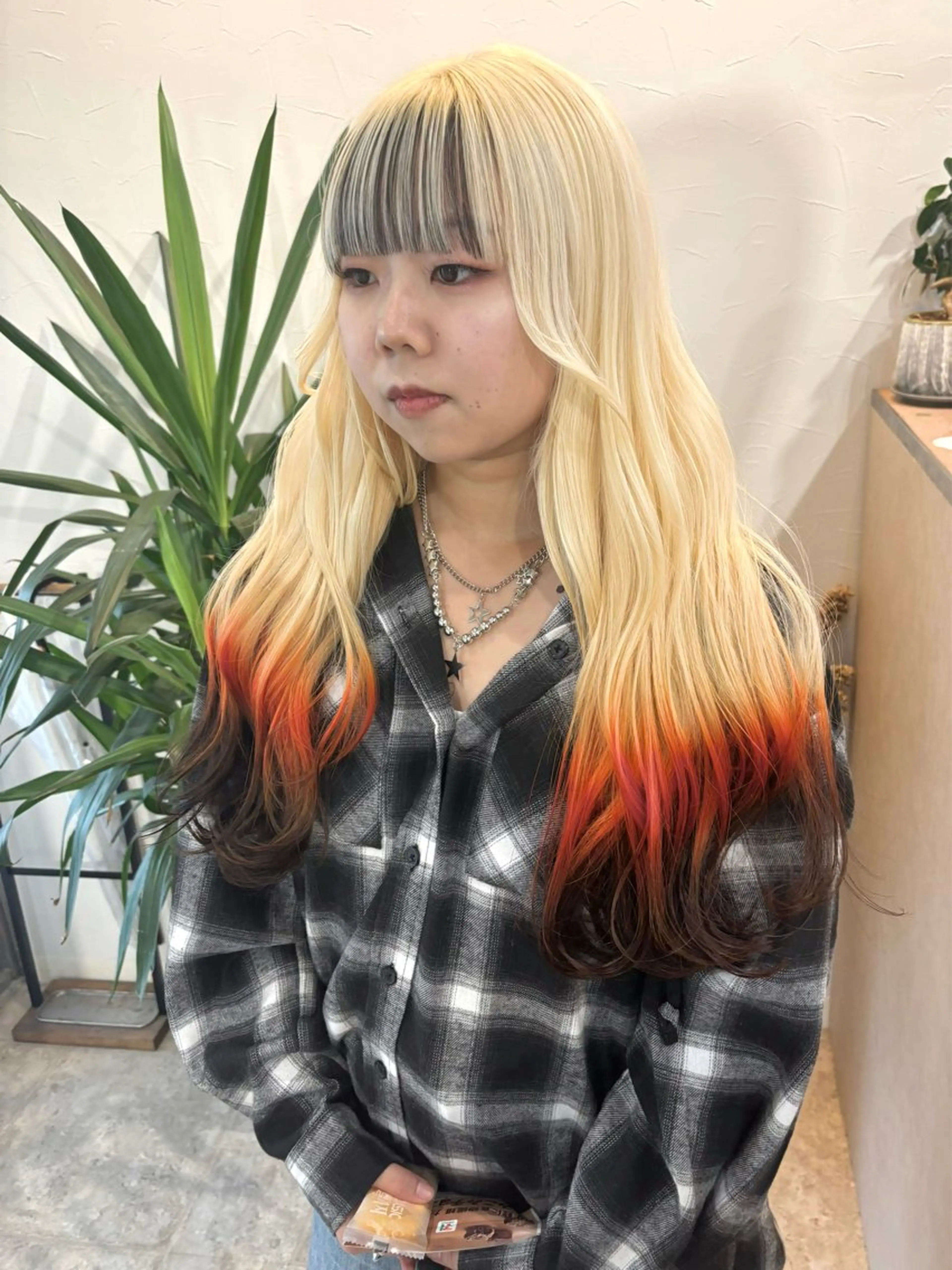 ロング カラー ブロンド ブラウンカラー 狐カラー オレンジ ヘアカラー SHOTO ハイトー ン/ブロンドカラーのヘアスタイル