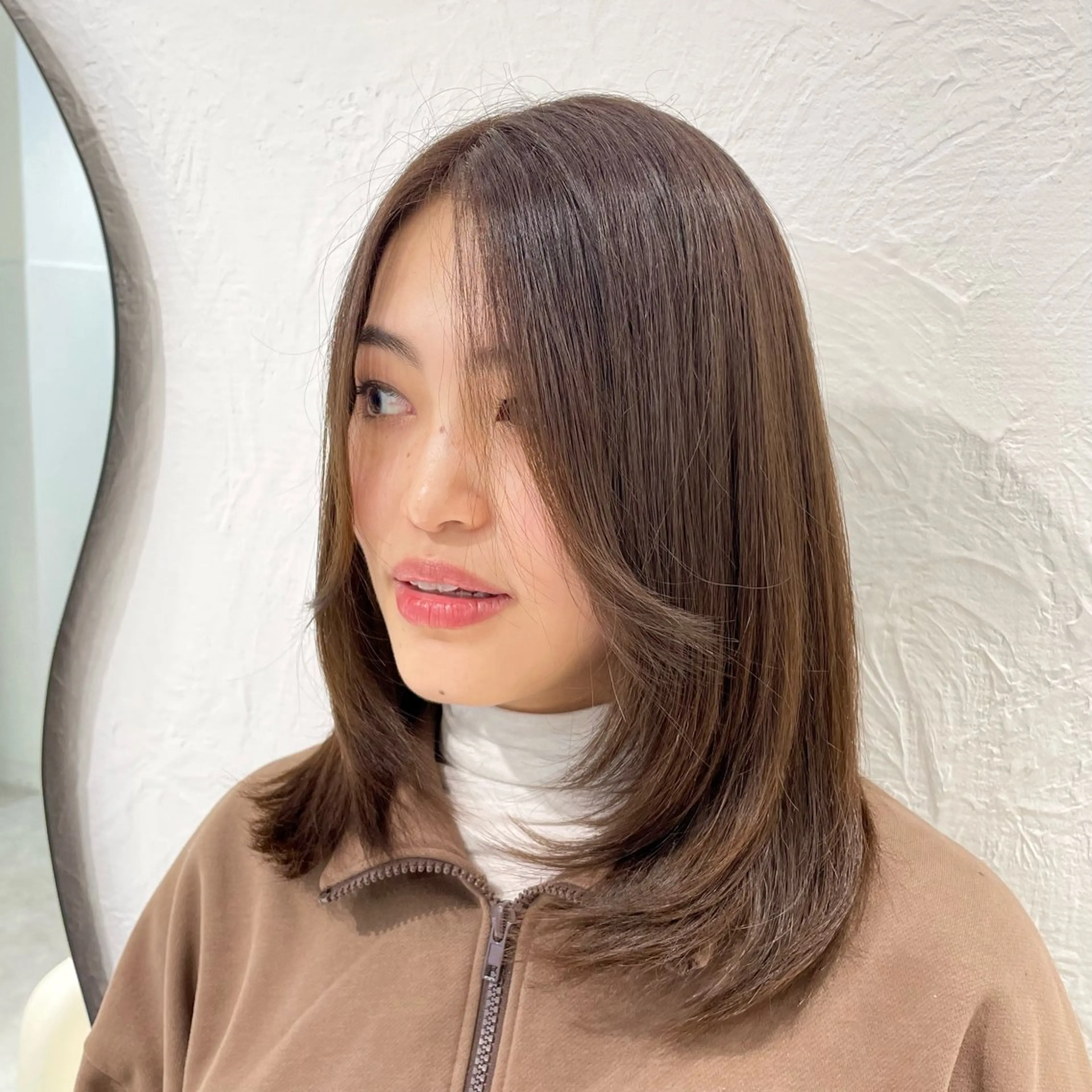 【平日限定】前髪カット+リタッチカラー+TRの写真