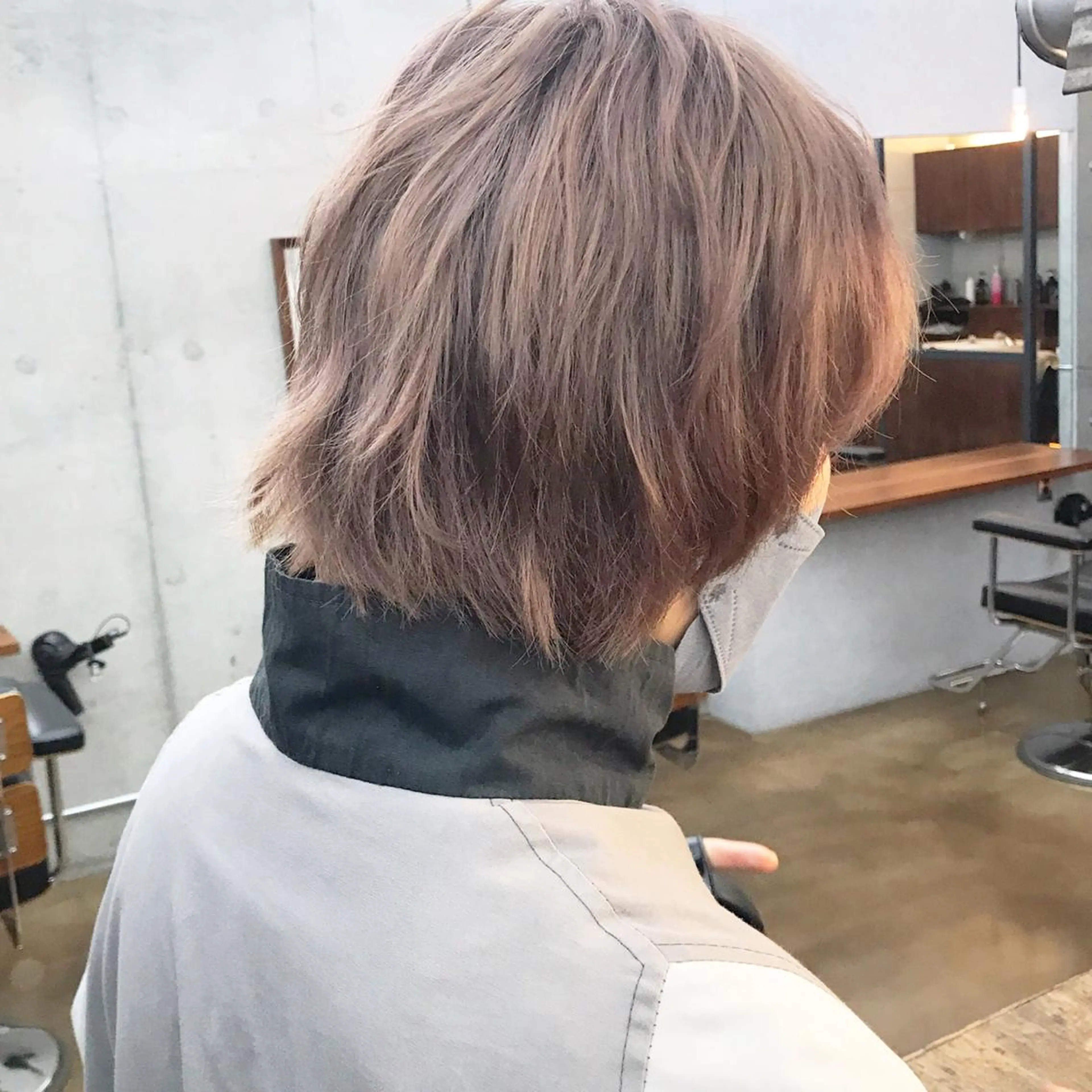 ミディアム カラー ブリーチ ブロンド ピンクカラー ウルフカット カット ヘアカラー トリートメント ヘアセット ✂︎ウルフ・ショート ✂︎MIKUNIのヘアスタイル