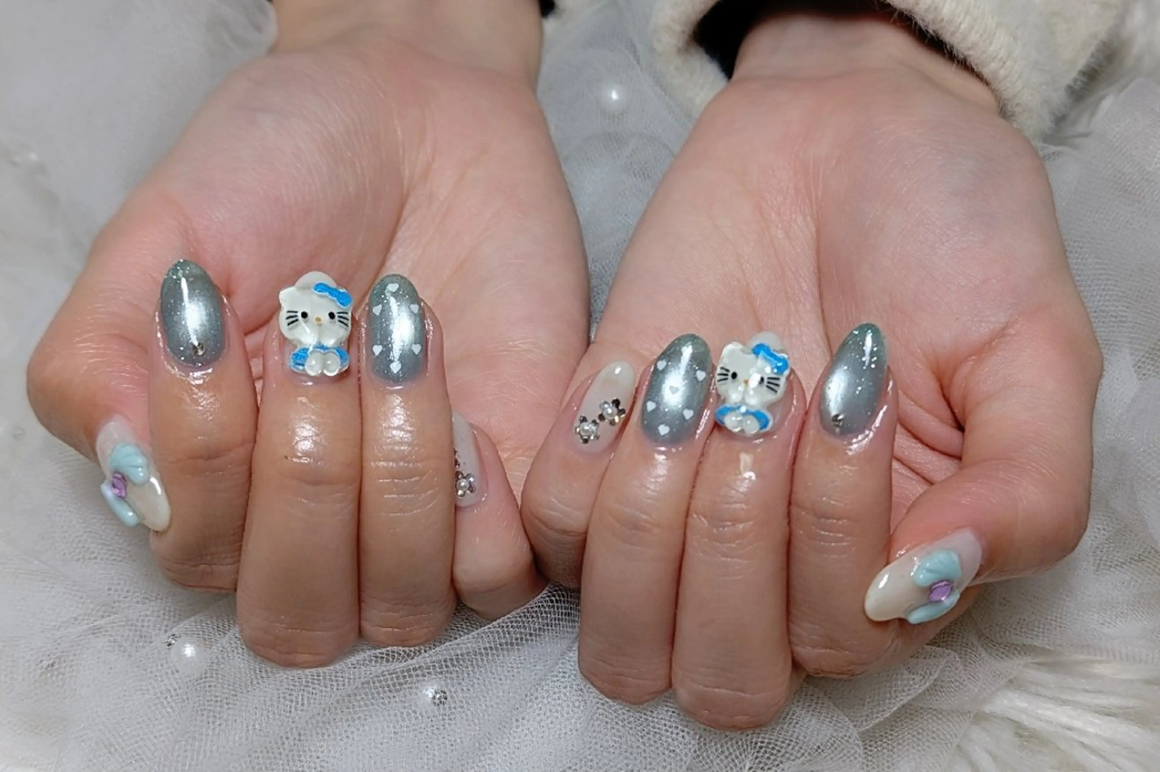 ネイル 水色 シンプルネイル 春ネイル ハンドネイル m&pPrivate nailsalonのネイルデザイン