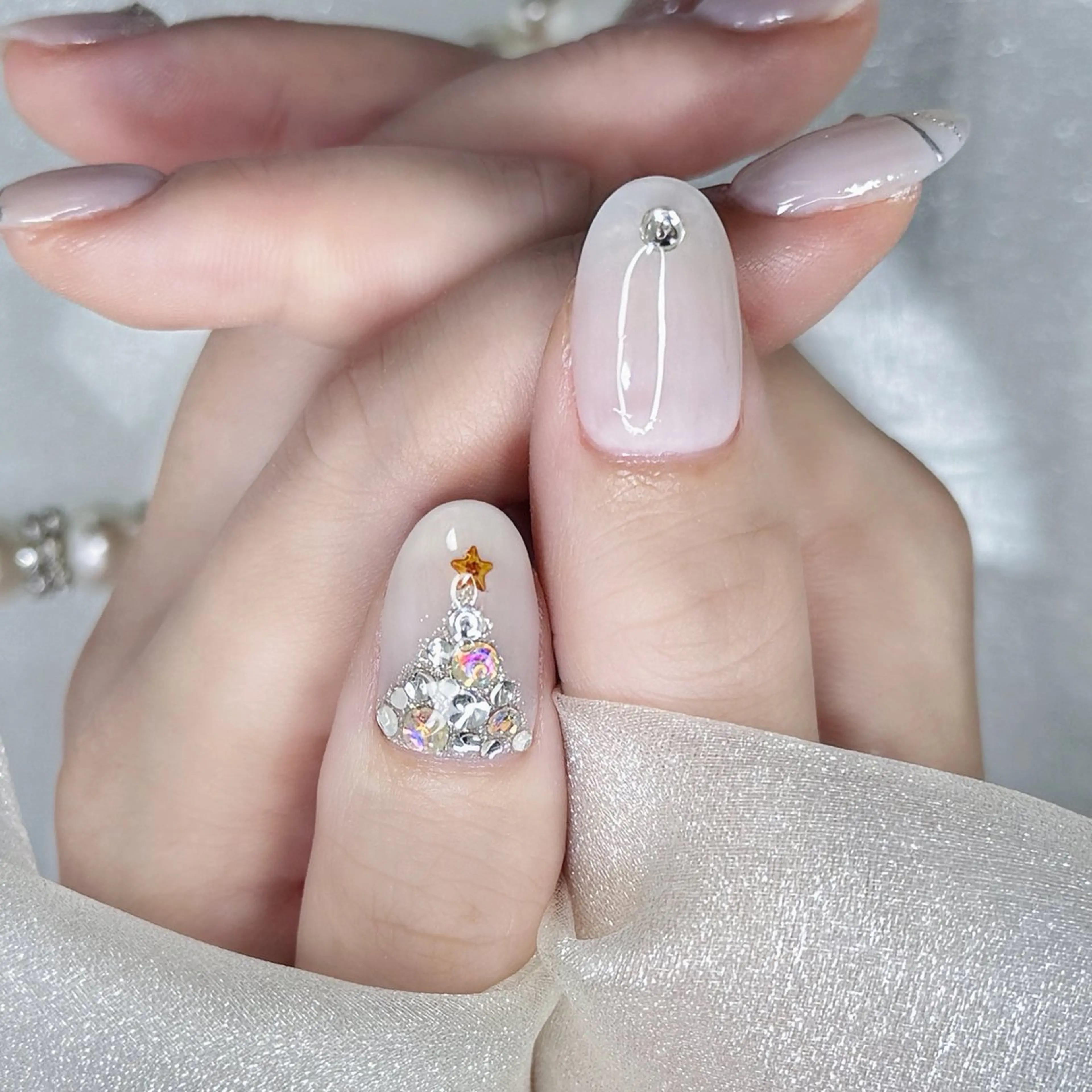 ネイル ハンドネイル Nail salon Lycoris キキのネイルデザイン