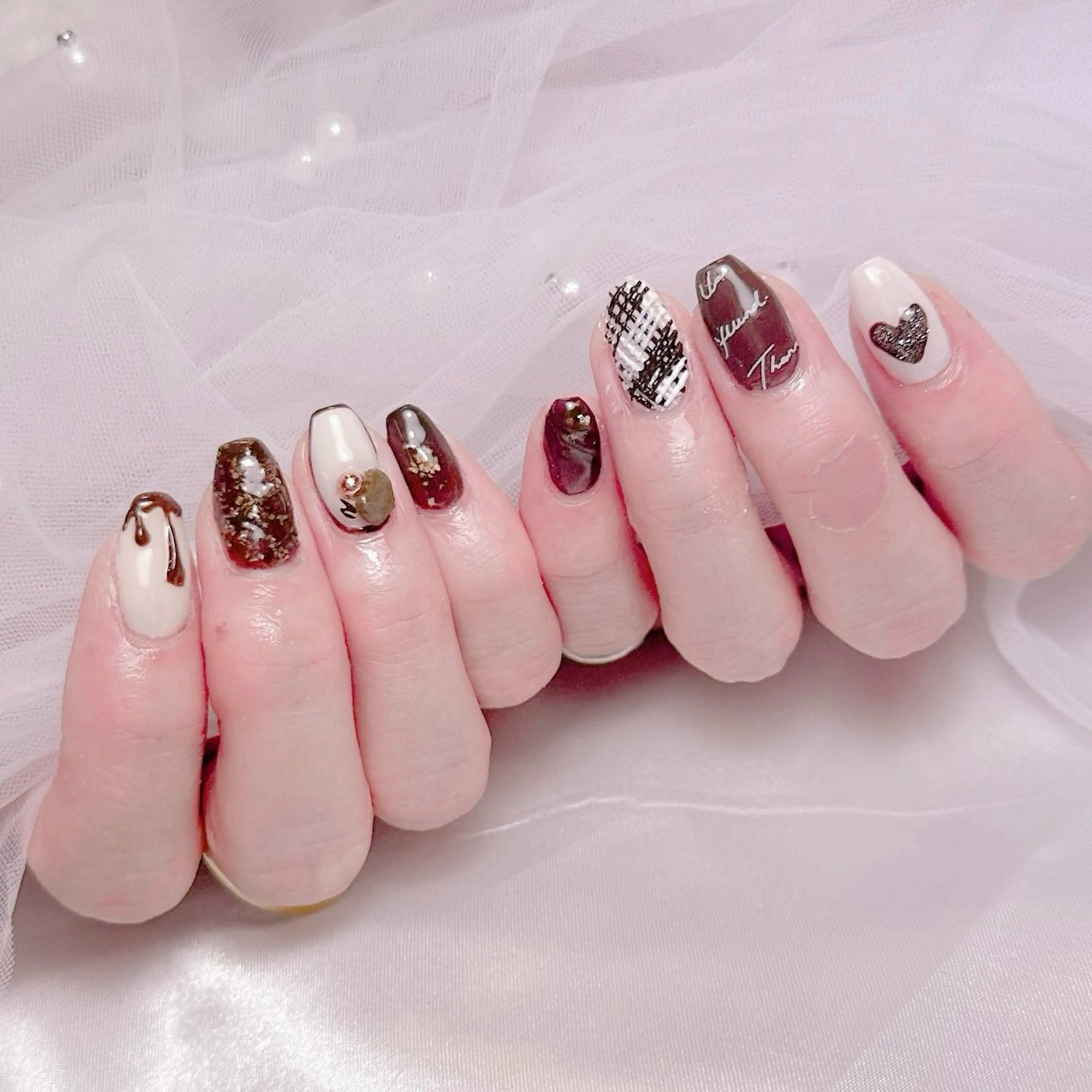 ネイル ハンドネイル Mari 🎀のネイルデザイン