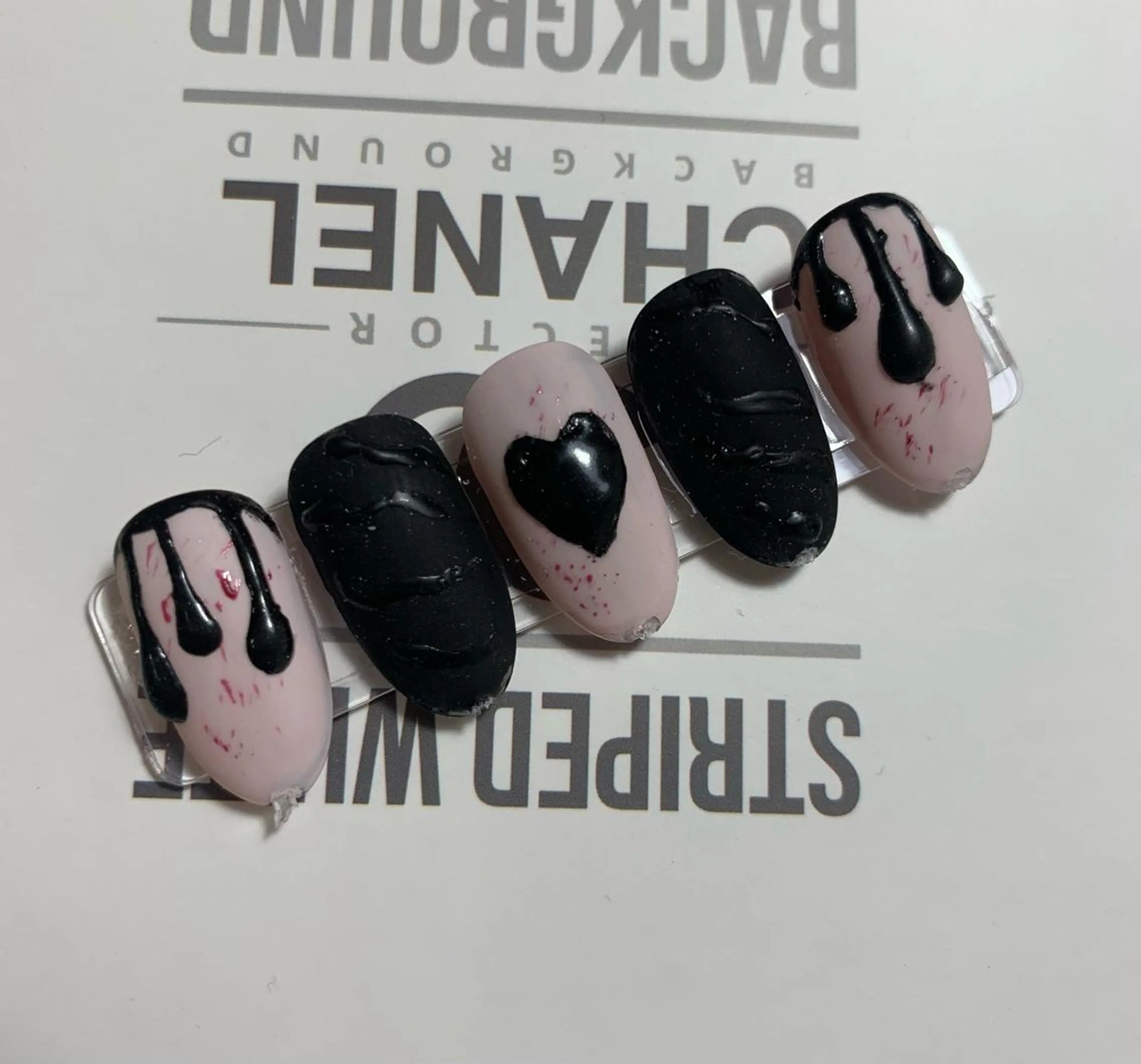 ネイル ハロウィン NAIL CIRCLESのネイルデザイン