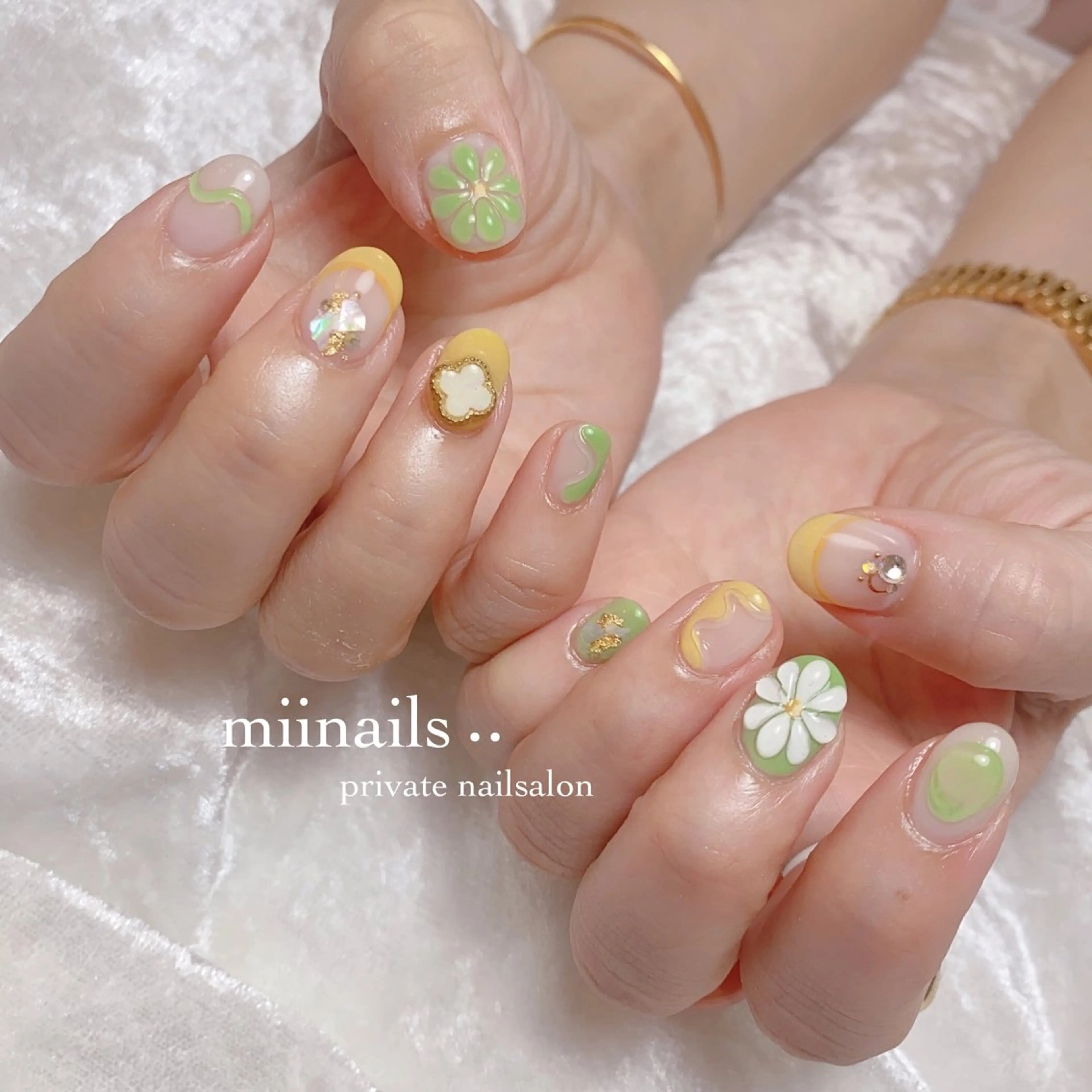 ネイル フレンチネイル 韓国ネイル ワンホンネイル ハンドネイル nailsalon miinailsのネイルデザイン