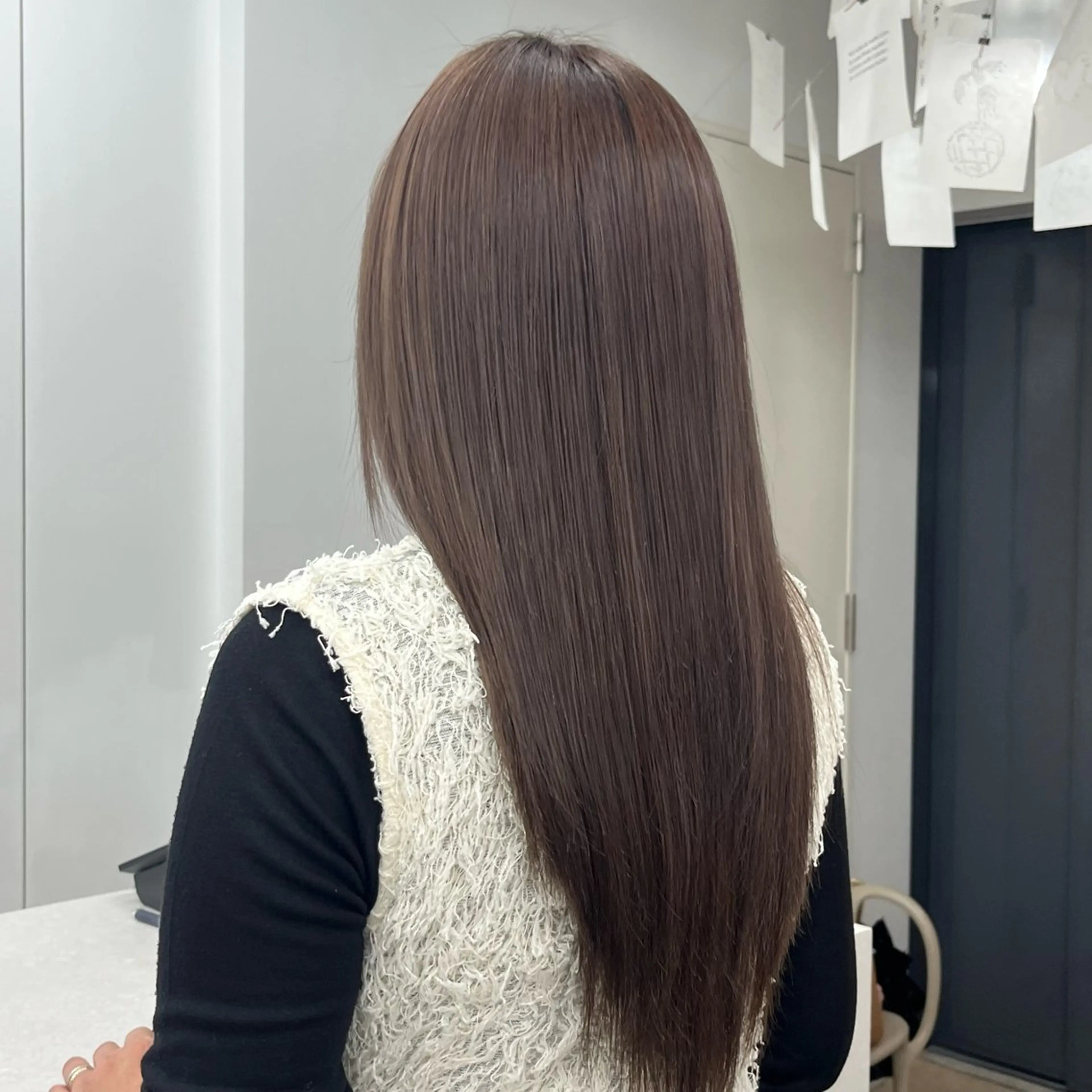 ロング カラー ブラウンカラー ショコラブラウン 菊地 美羽士のヘアスタイル