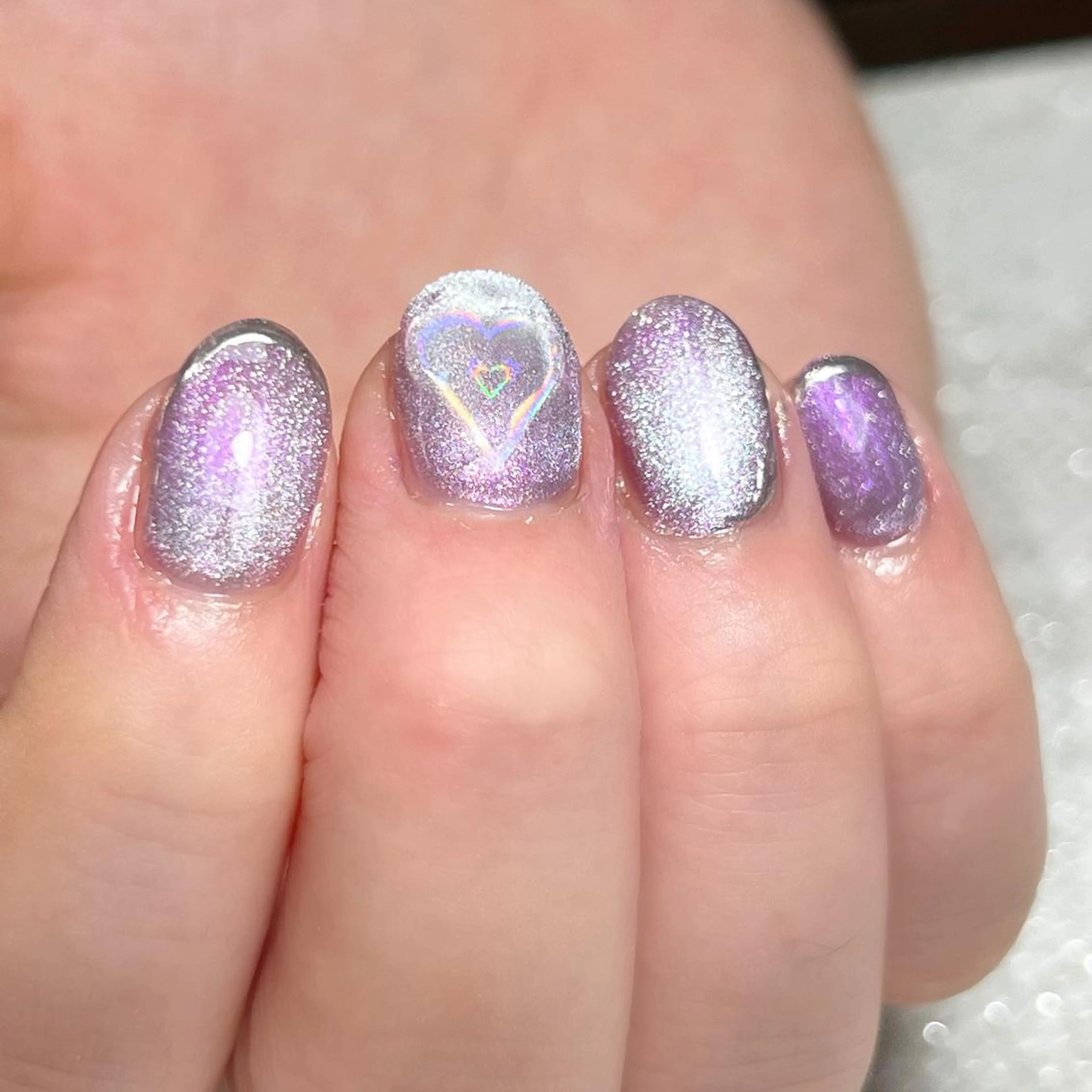 ネイル Lune’a BEAUTY TOKYO所属・Mizuliネイル 眉毛メイクのサロンのネイルデザイン