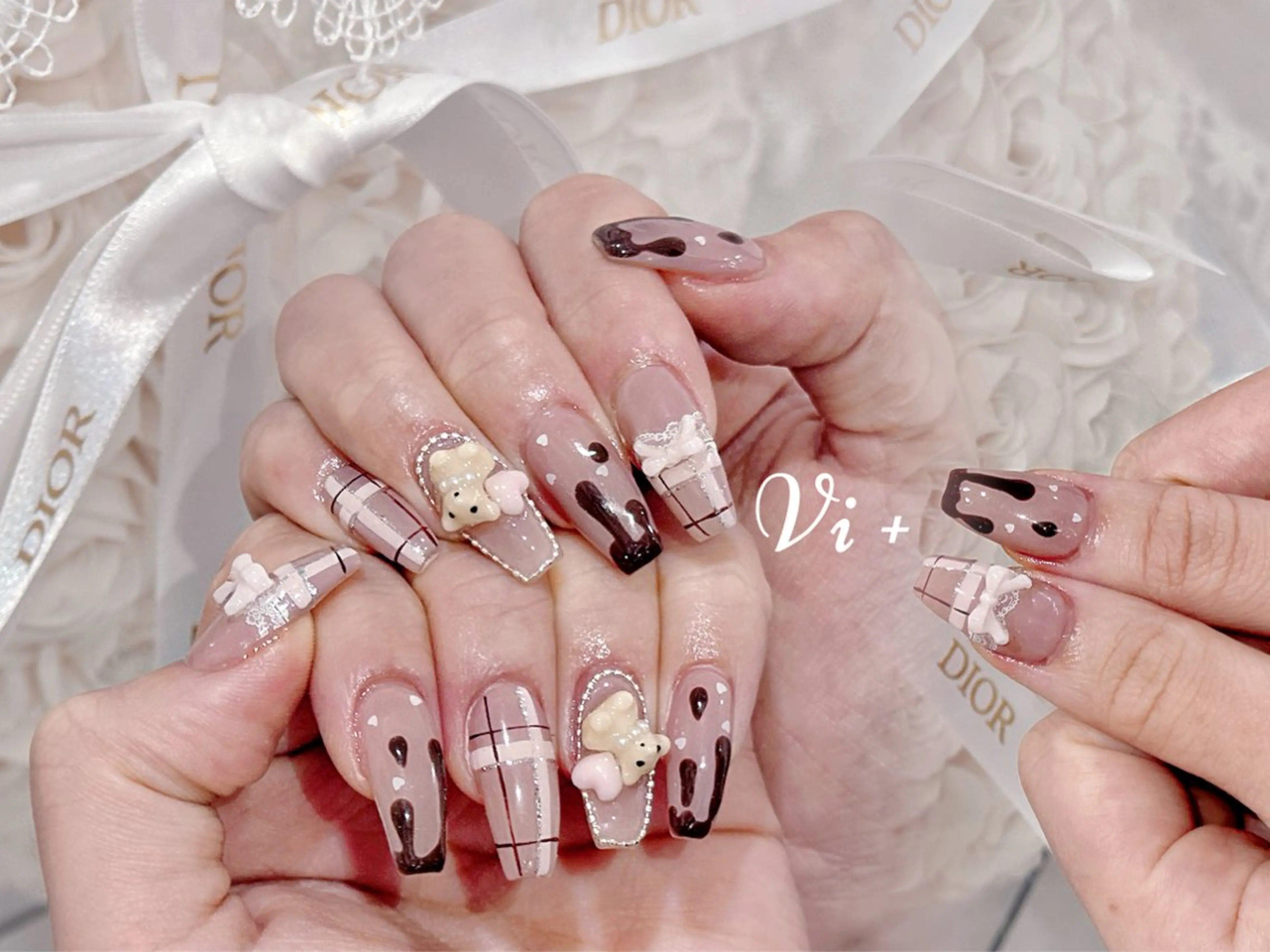 ネイル ハンドネイル ✨Nailsalon Vi+✨のネイルデザイン