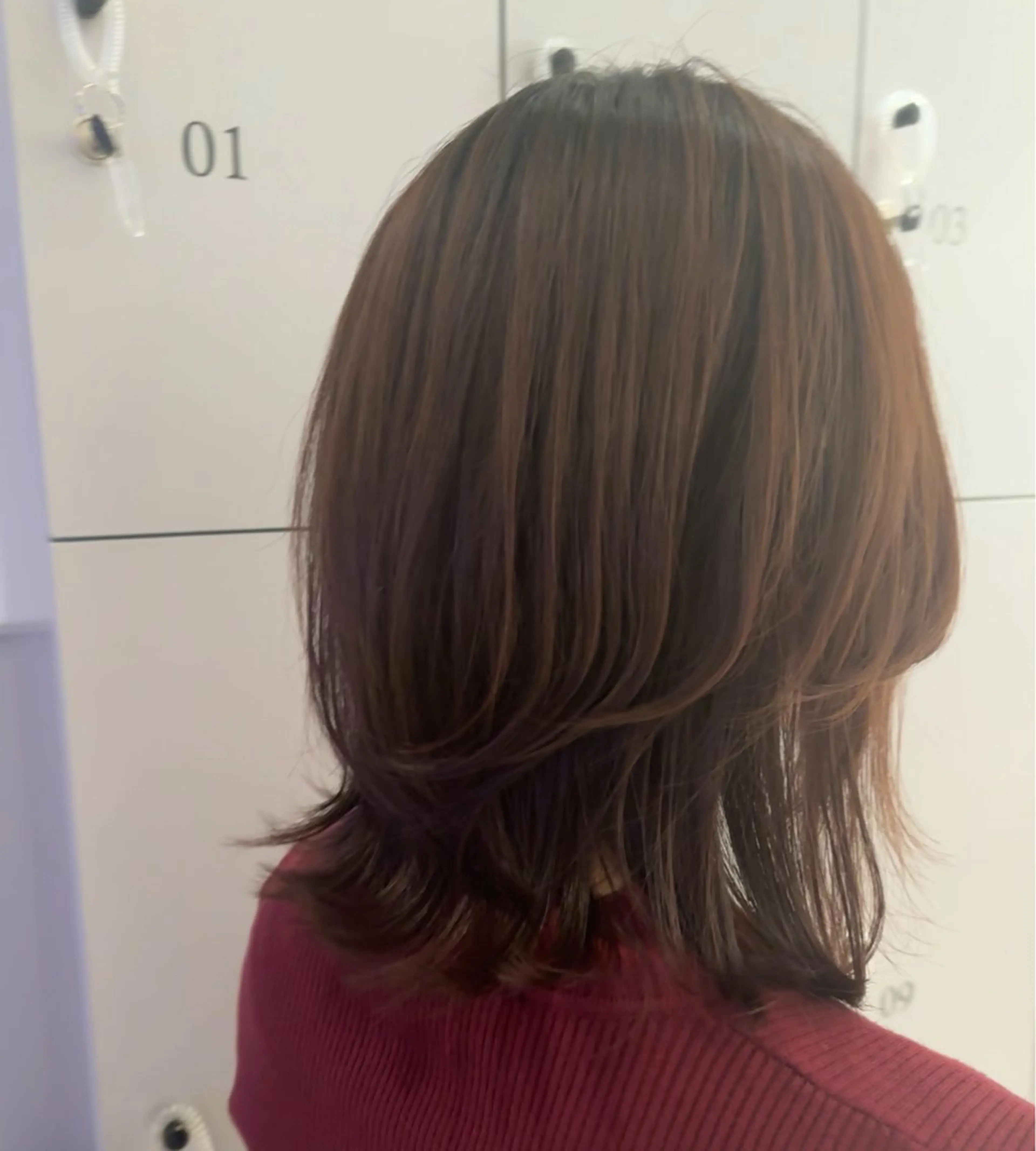 ミディアム ボブレイヤー ボブ レイヤーカット 杉本 瑠菜のヘアスタイル