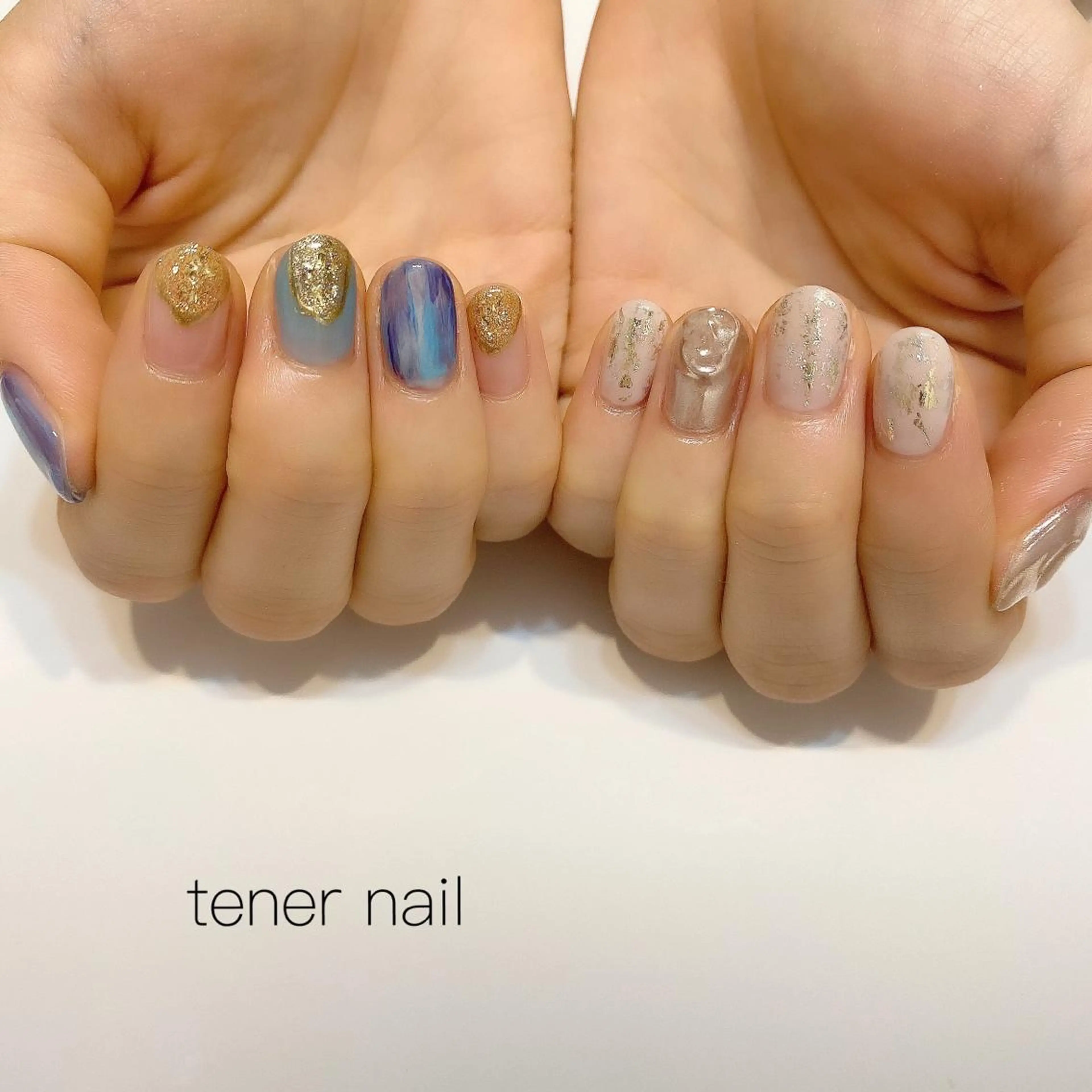 ネイル ブルー ニュアンスネイル ホワイト テネルネイル tener nailのネイルデザイン