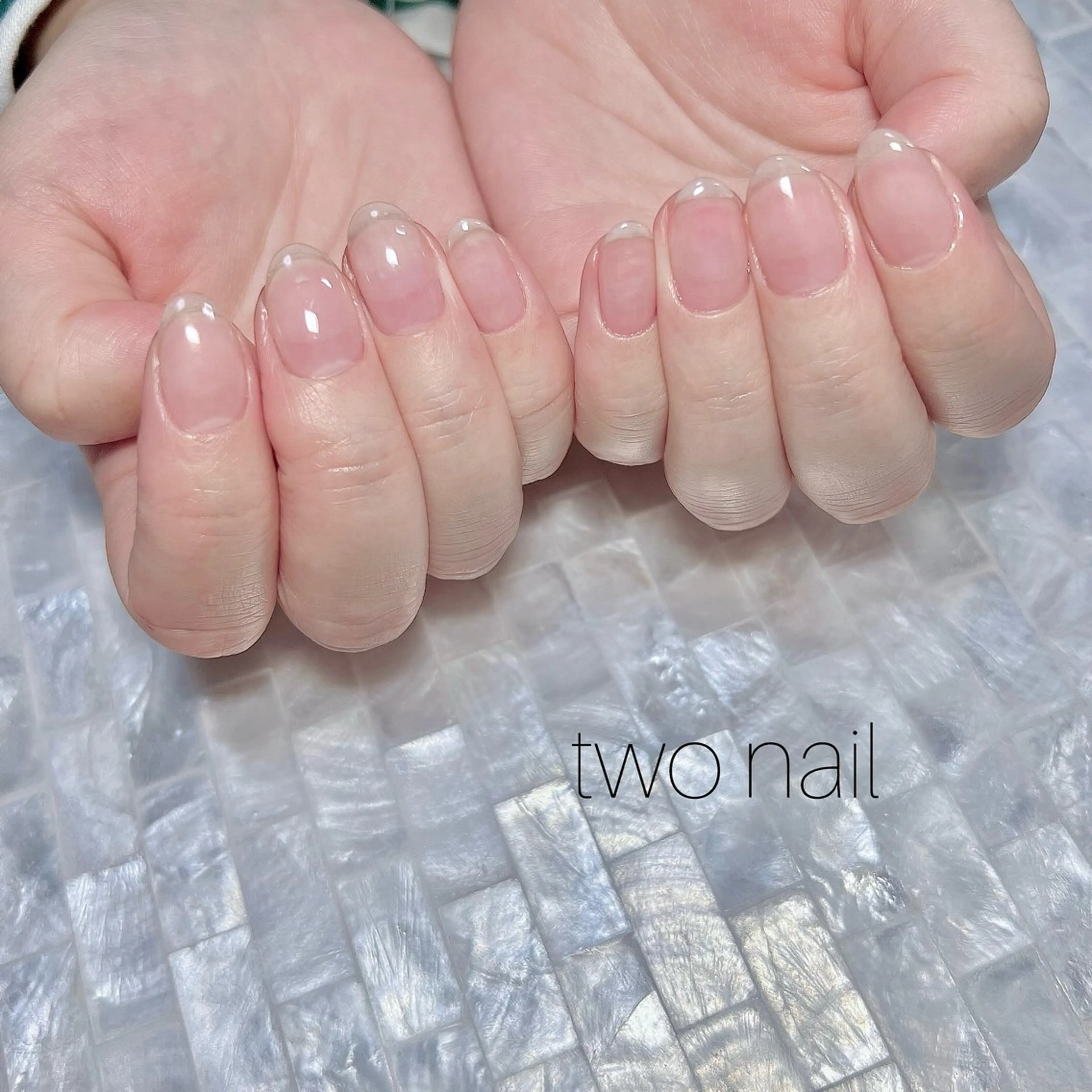 ネイル ネイルチップ ホワイト ハンドネイル two nailのネイルデザイン